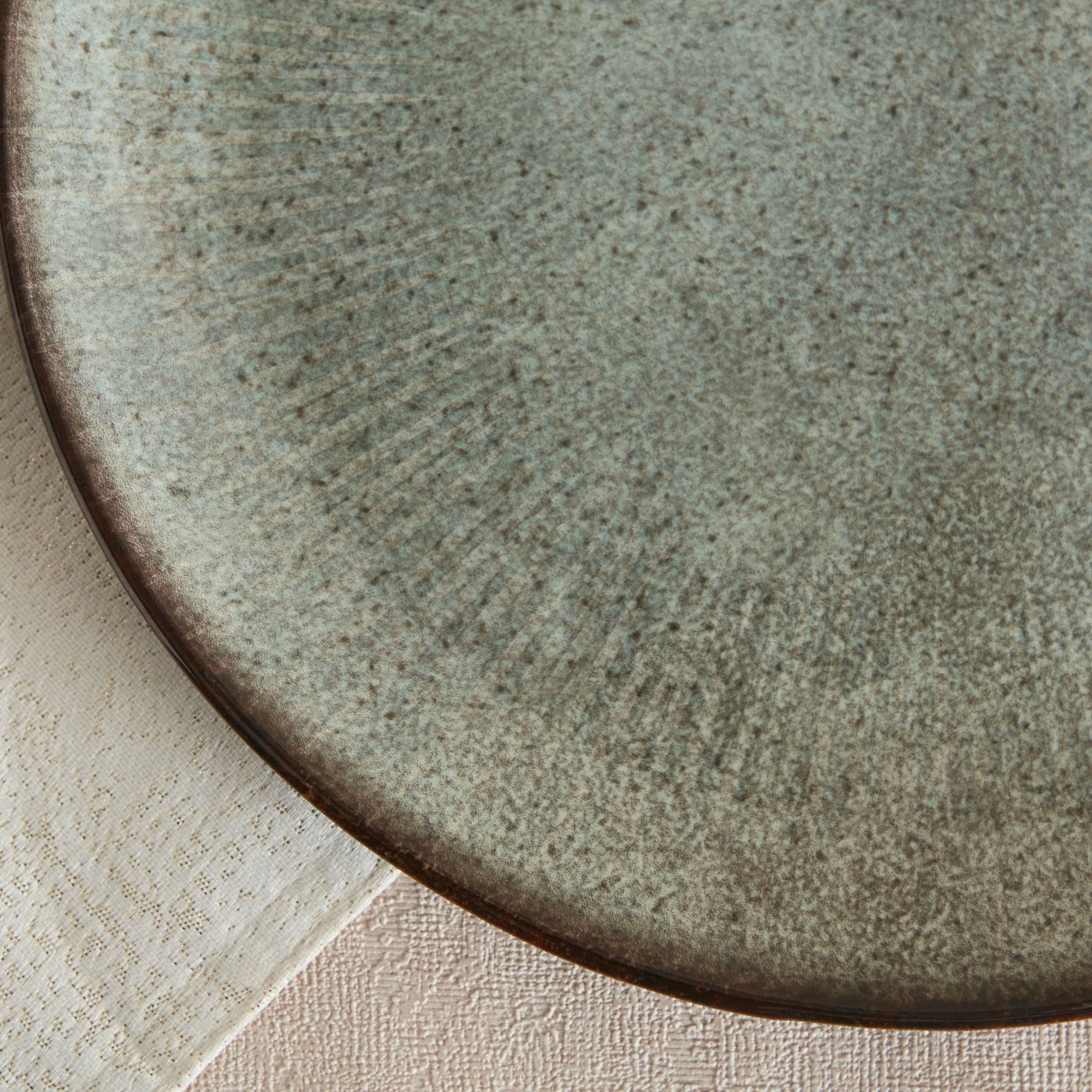 صحن عشاء من سيريا-hbxdecorandfurnishings-tabletop-crockery-image-3