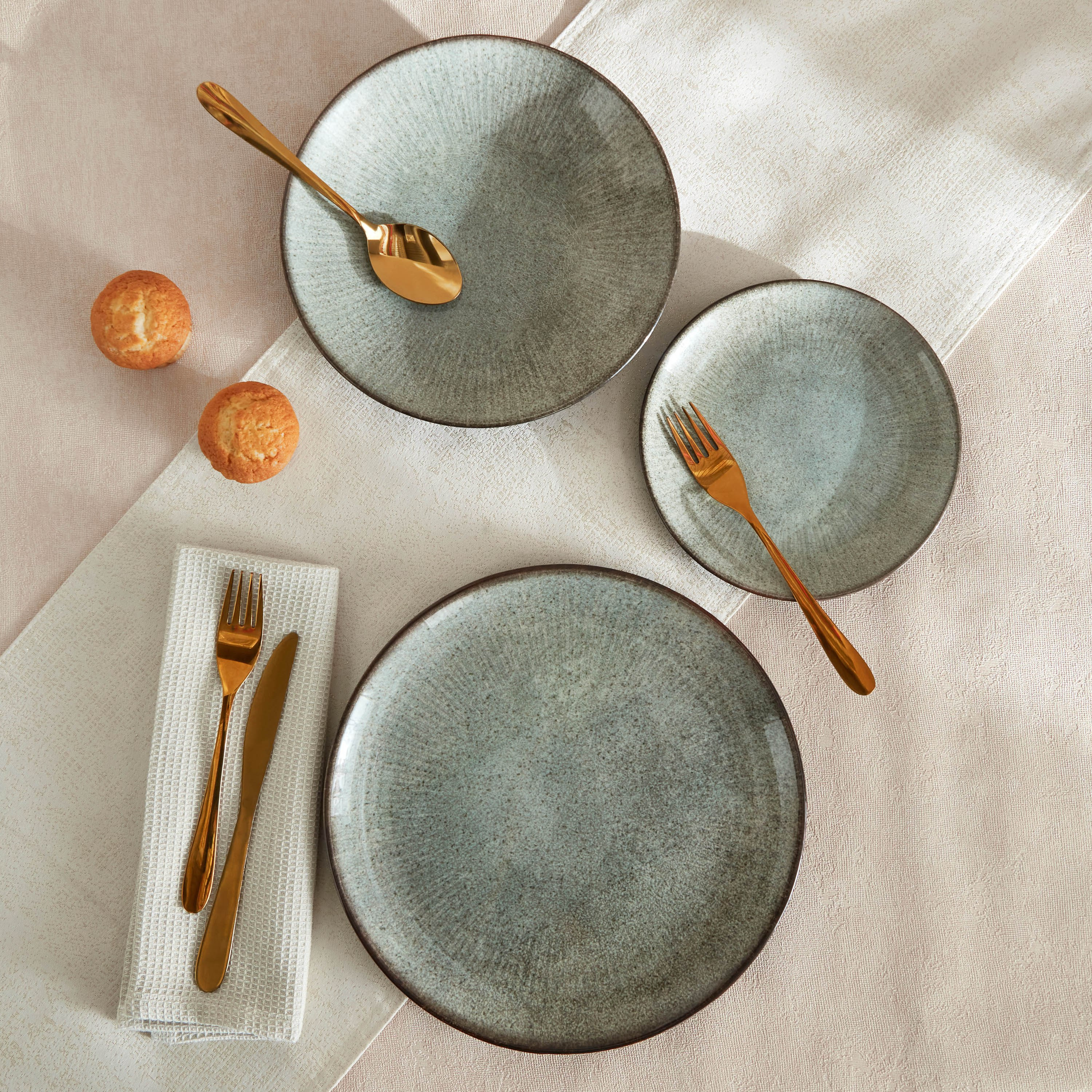 Siria Dessert Plate-hbxdecorandfurnishings-tabletop-crockery-image-4