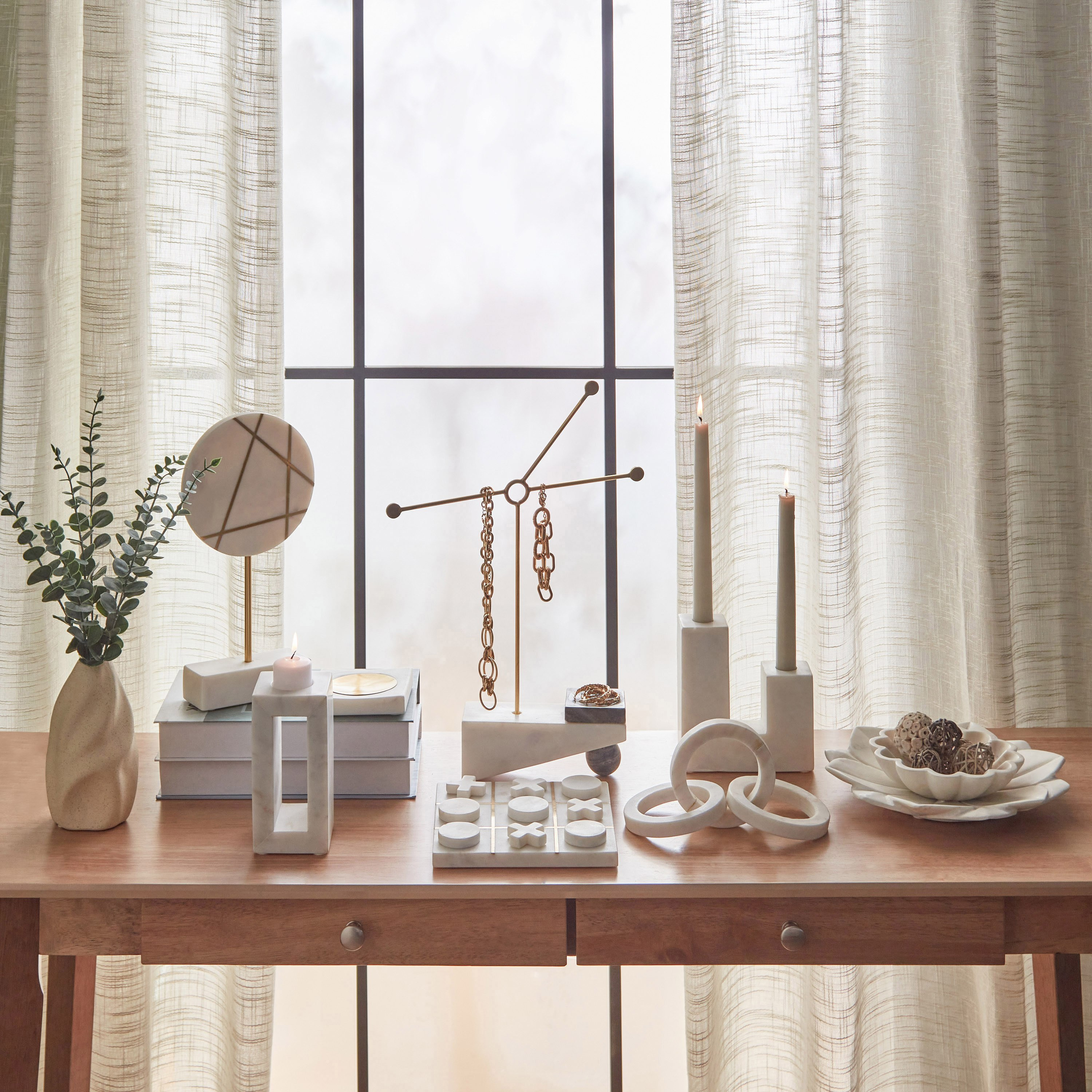 قواعد أكواب من الرخام الطبيعي بقاعدة نحاس - 10x10x19 سم-hbxhomeware-hbxdecorandfurnishings-image-4