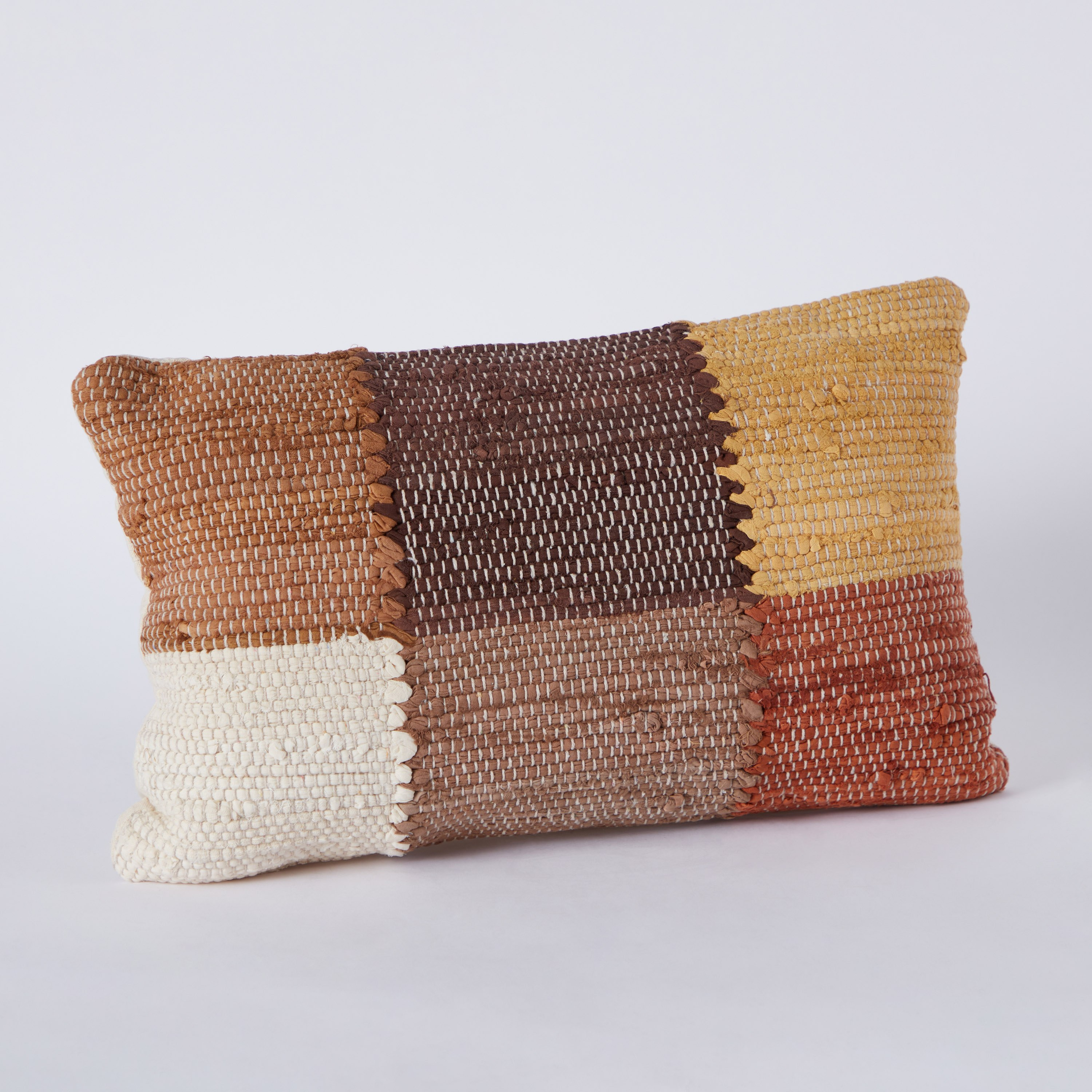 وسادة محشوة بالقطن المعاد تدويره من بليس - 30x50 سم-hbxlivingroom-furnishings-cushionsandcovers-filledcushions-image-5