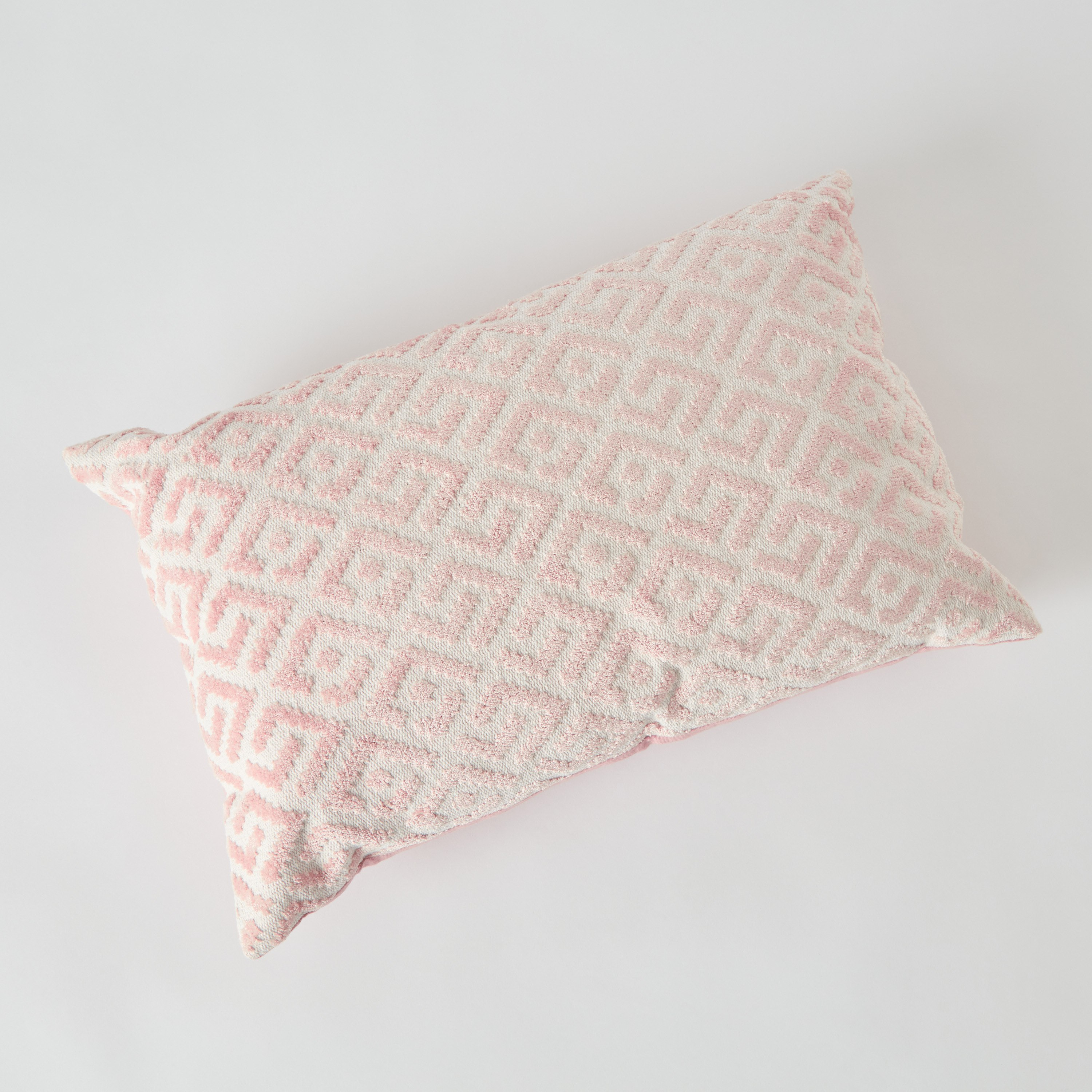وسادة فيسكوز منسوجة من ميكنس - 40x60 سم-hbxlivingroom-furnishings-cushionsandcovers-filledcushions-image-6