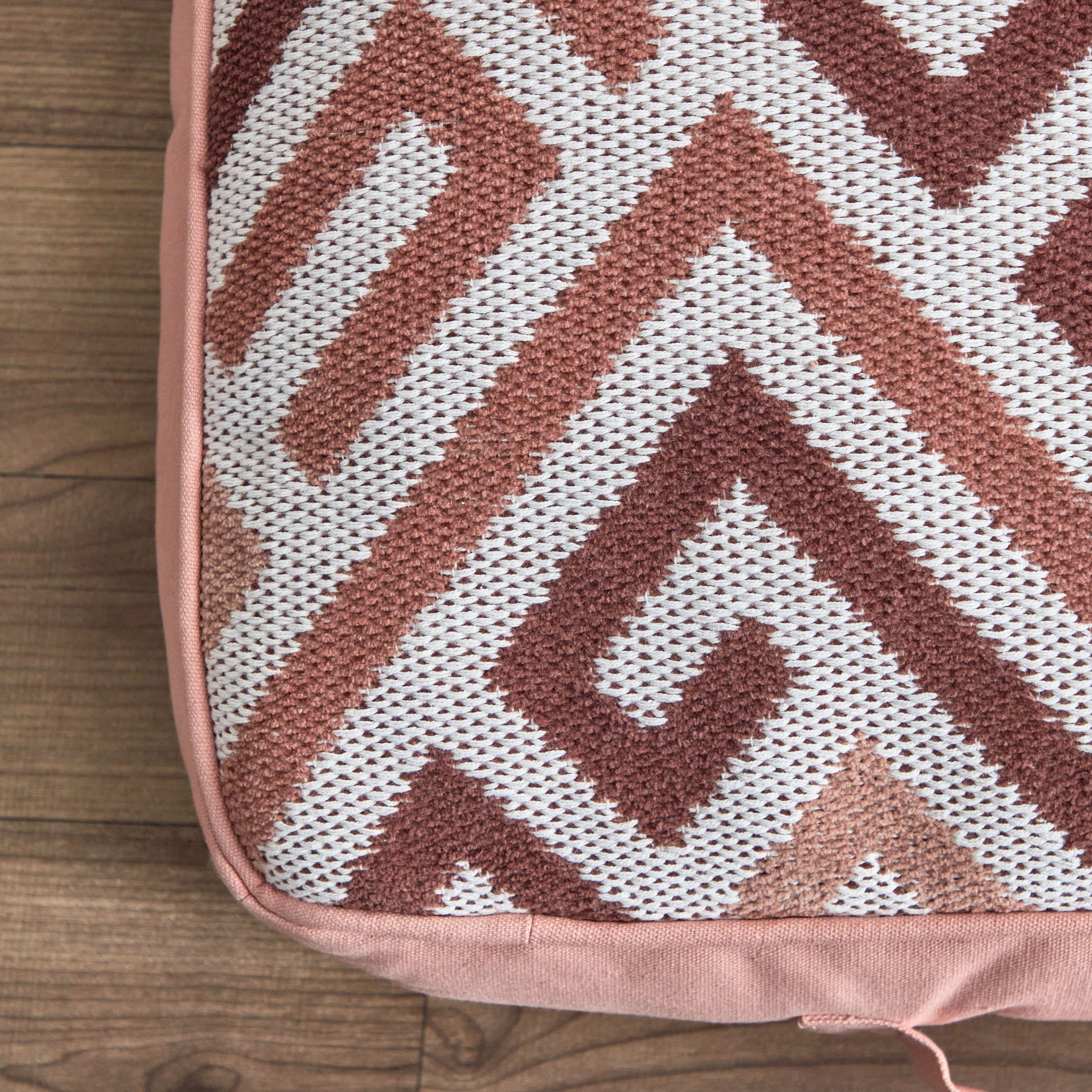 Meknes Cotton Jacquard Floor Cushion - 50x50x10 cm-hbxhomeware-hbxdecorandfurnishings-image-4