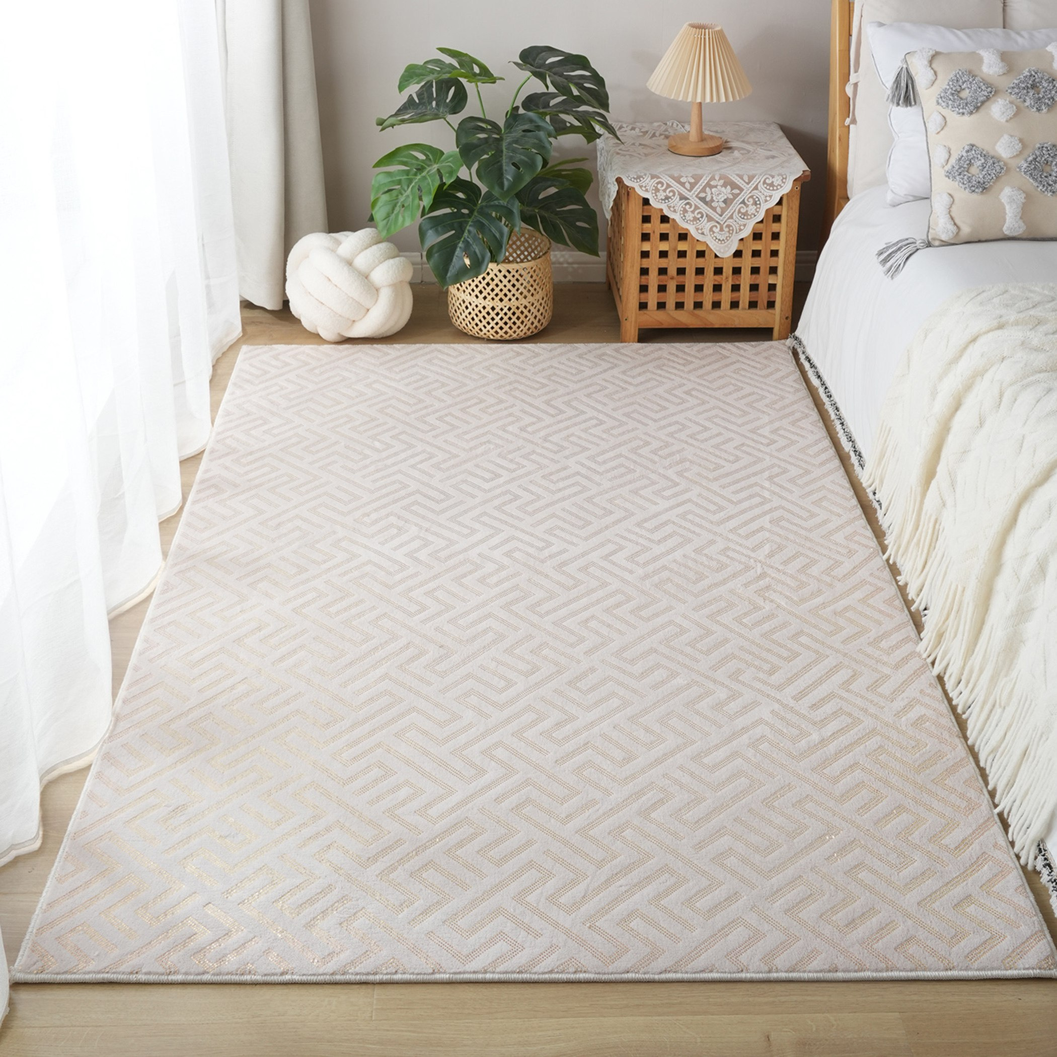 سجادة بطبعات رقائق معدنية  - مكنس - 120x170 سم-hbxdecorandfurnishings-floorcoverings-rugs-image-1