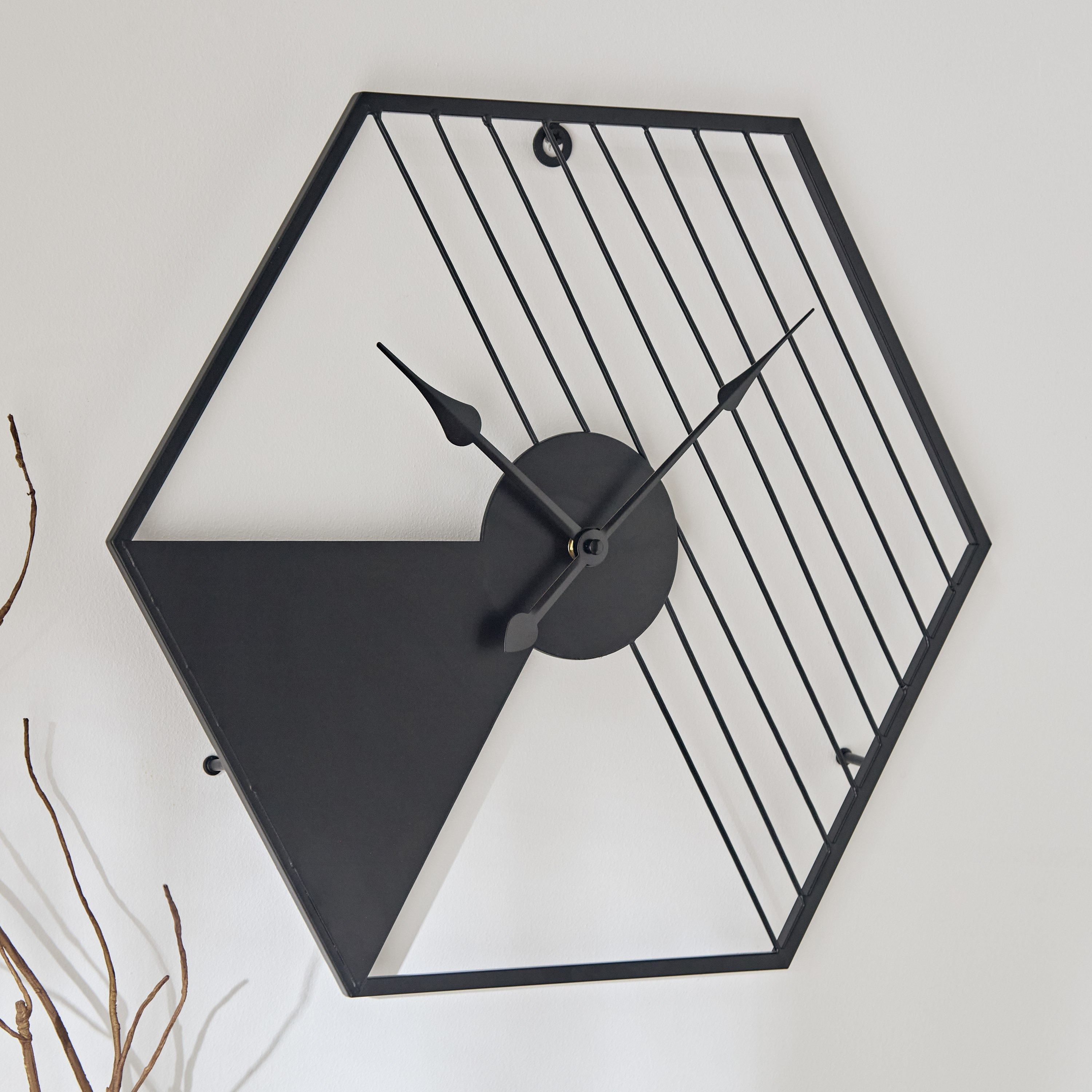 ساعة حائط معدن هندسية من سونيت - 45x39x4.5 سم-hbxhomeware-hbxdecorandfurnishings-image-1