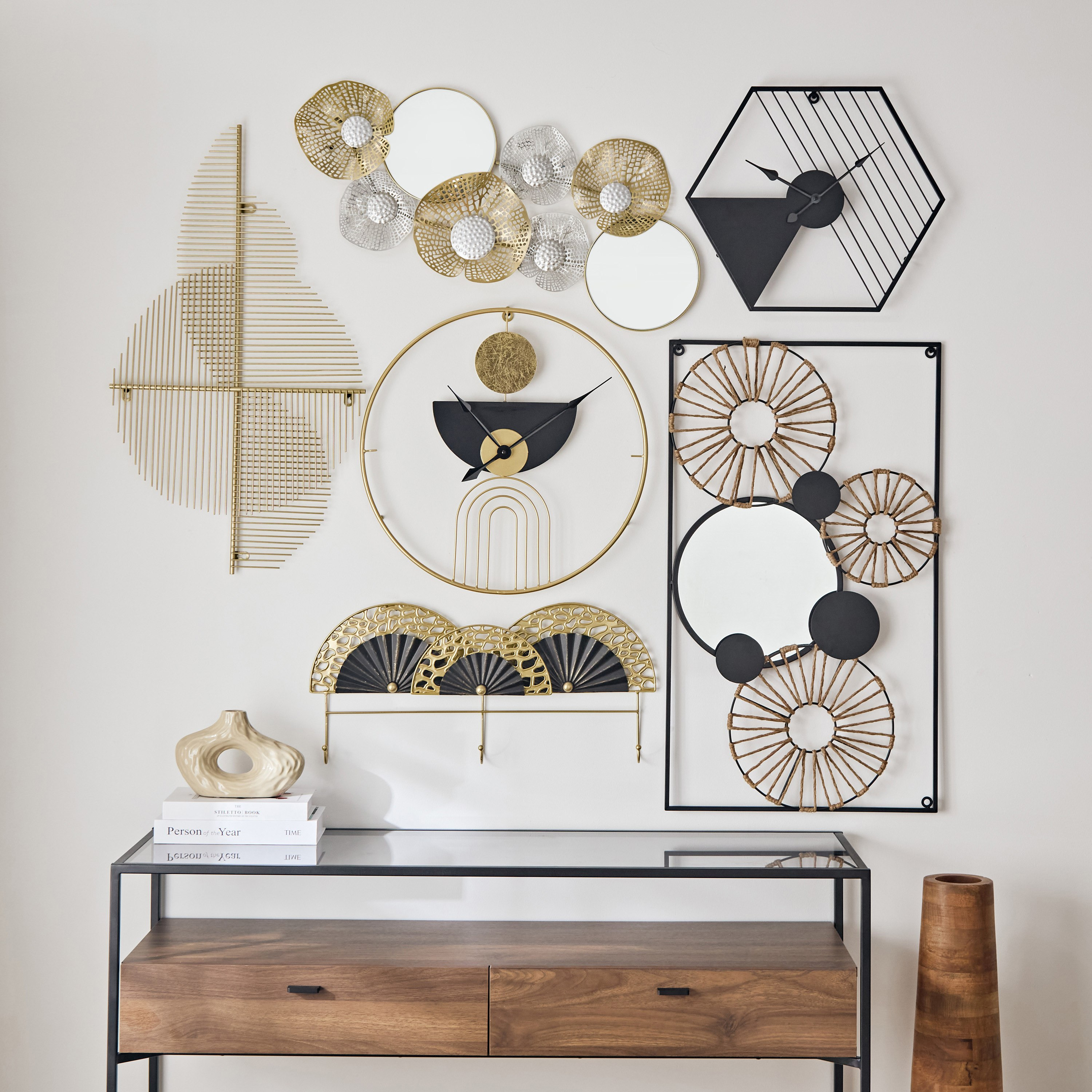 ساعة معدن مع زينة حائط من سونيت - 50x50x5 سم-hbxlivingroom-walldecor-wallart-image-4