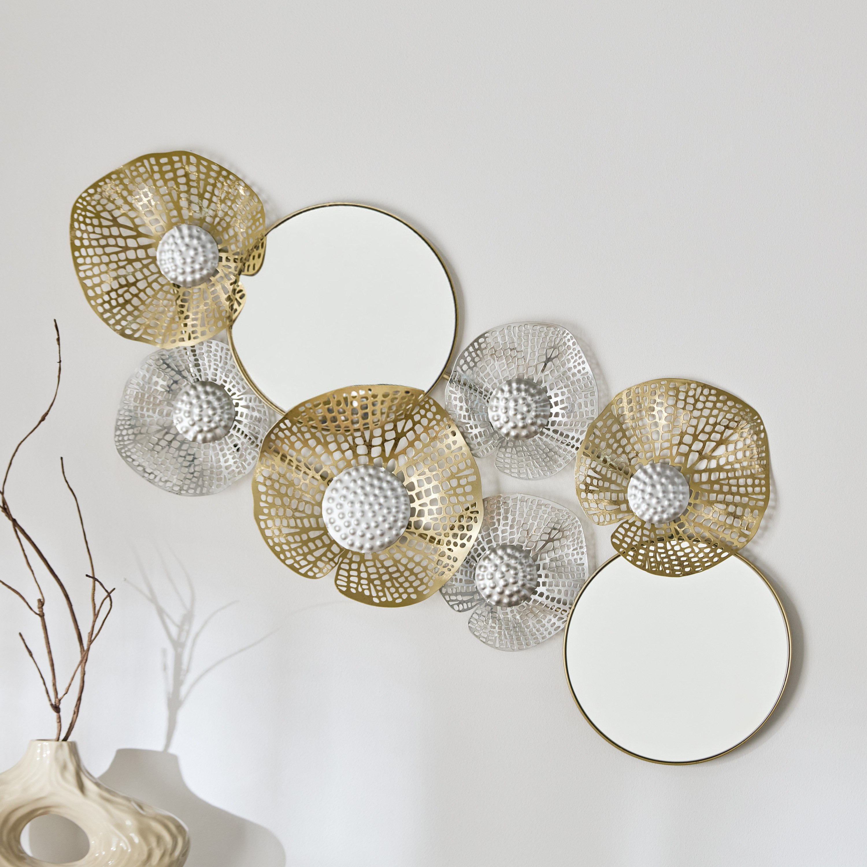زينة حائط معدنية مع مرآة من سونيت - 75x32x3 سم-hbxdiningroom-walldecor-wallart-image-1
