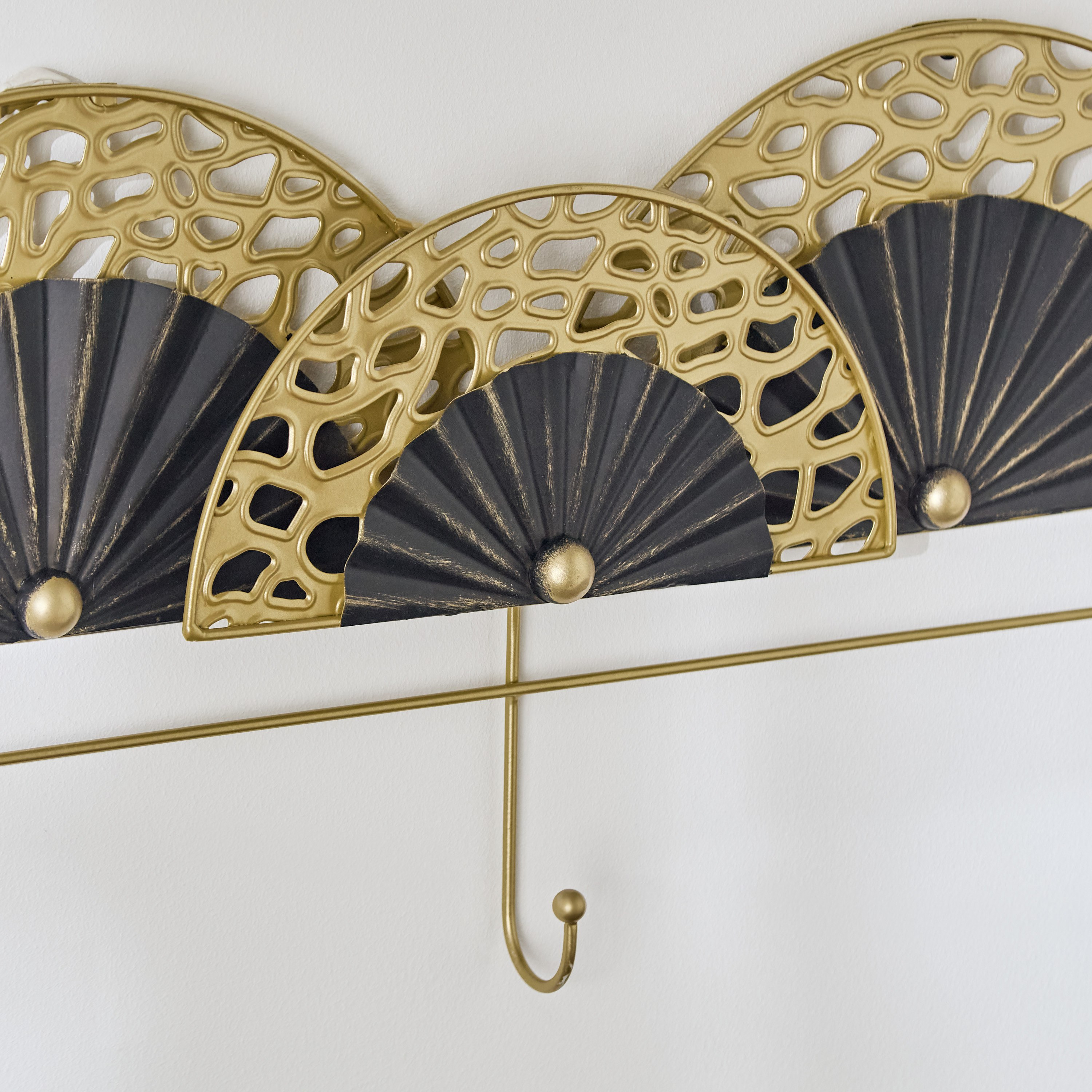 زينة حائط معدنية بخطافات من سونيت - 61x28x5 سم-hbxlivingroom-walldecor-wallart-image-3