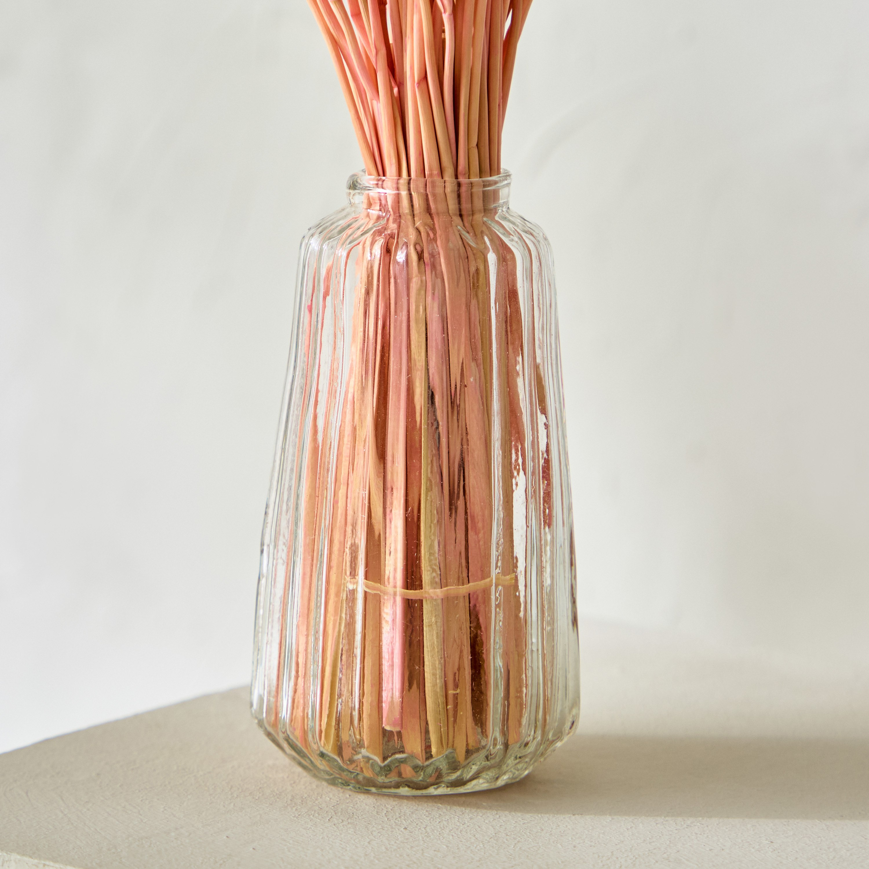 باقة عشب قمح مجففة في قارورة زجاج من ميدلي - 35 سم-hbxdecorandfurnishings-homeaccessories-artificialflowersandplants-image-3