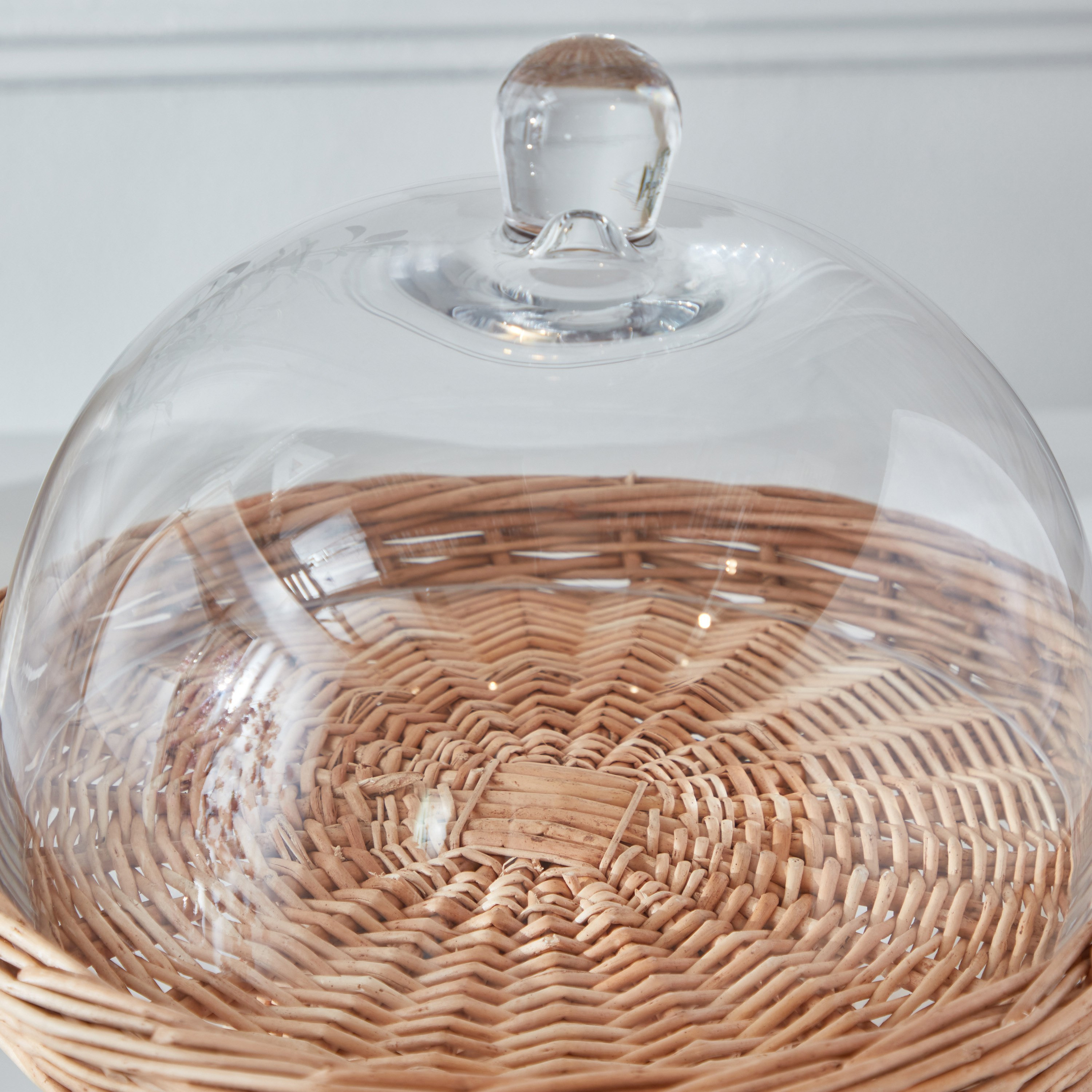 مجموعة قبة كيك زجاجية من قطعتين من منيماليست-hbxdecorandfurnishings-tabletop-serveware-image-3