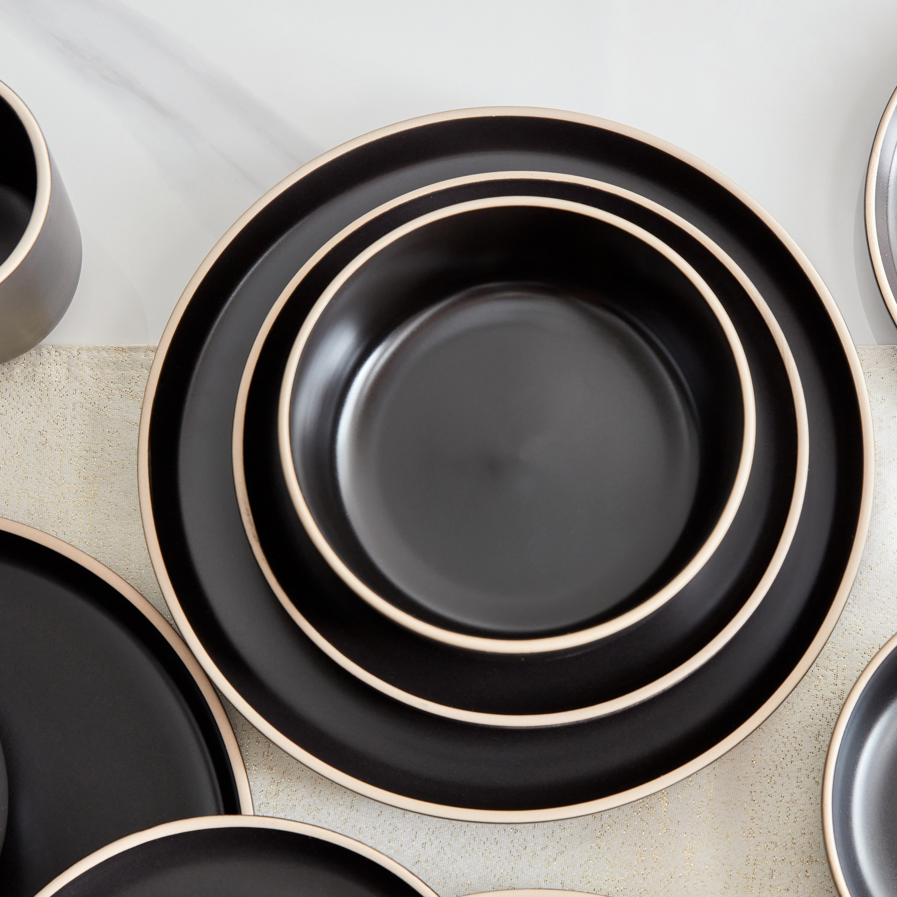 طقم عشاء 16 قطعة من إليجنزا - 4 أشخاص-hbxhomeware-hbxkitchen-image-3