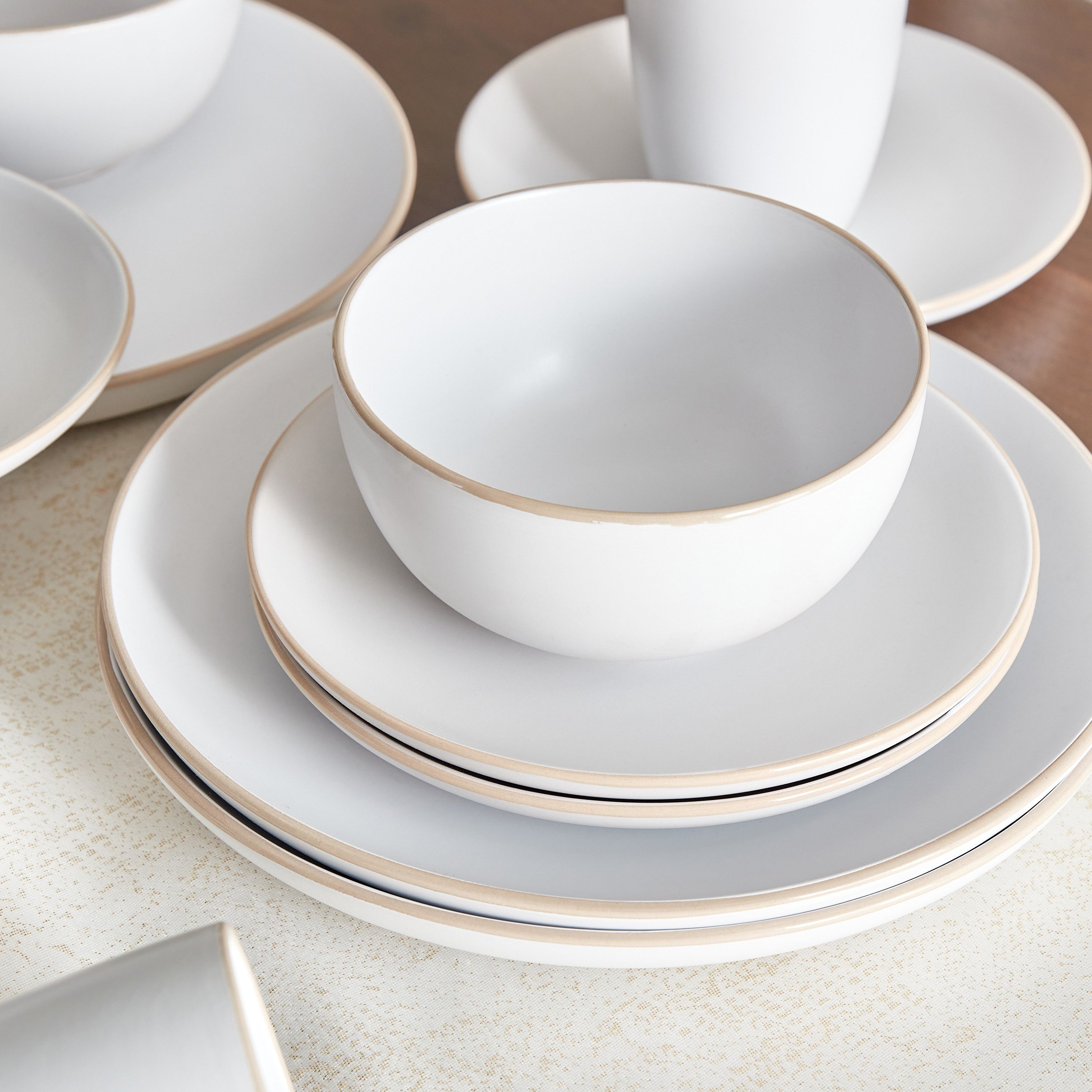 طقم عشاء 16 قطعة من إليجنزا - 4 أشخاص-hbxhomeware-hbxkitchen-image-4