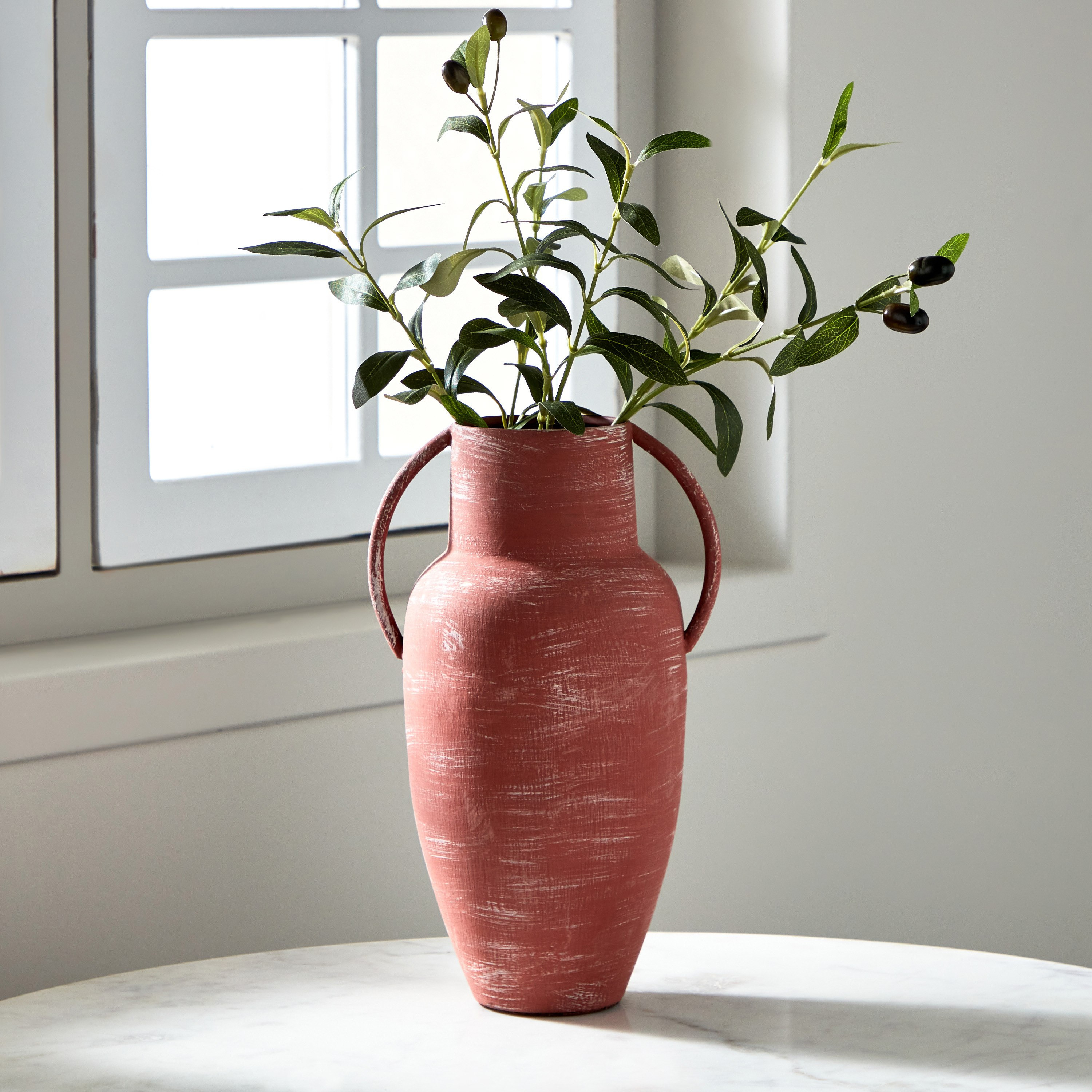 مزهرية طاولة معدن على شكل قمع من سبلينديد - 20x20x28 سم-hbxbedroom-decorandaccessories-vases-image-1