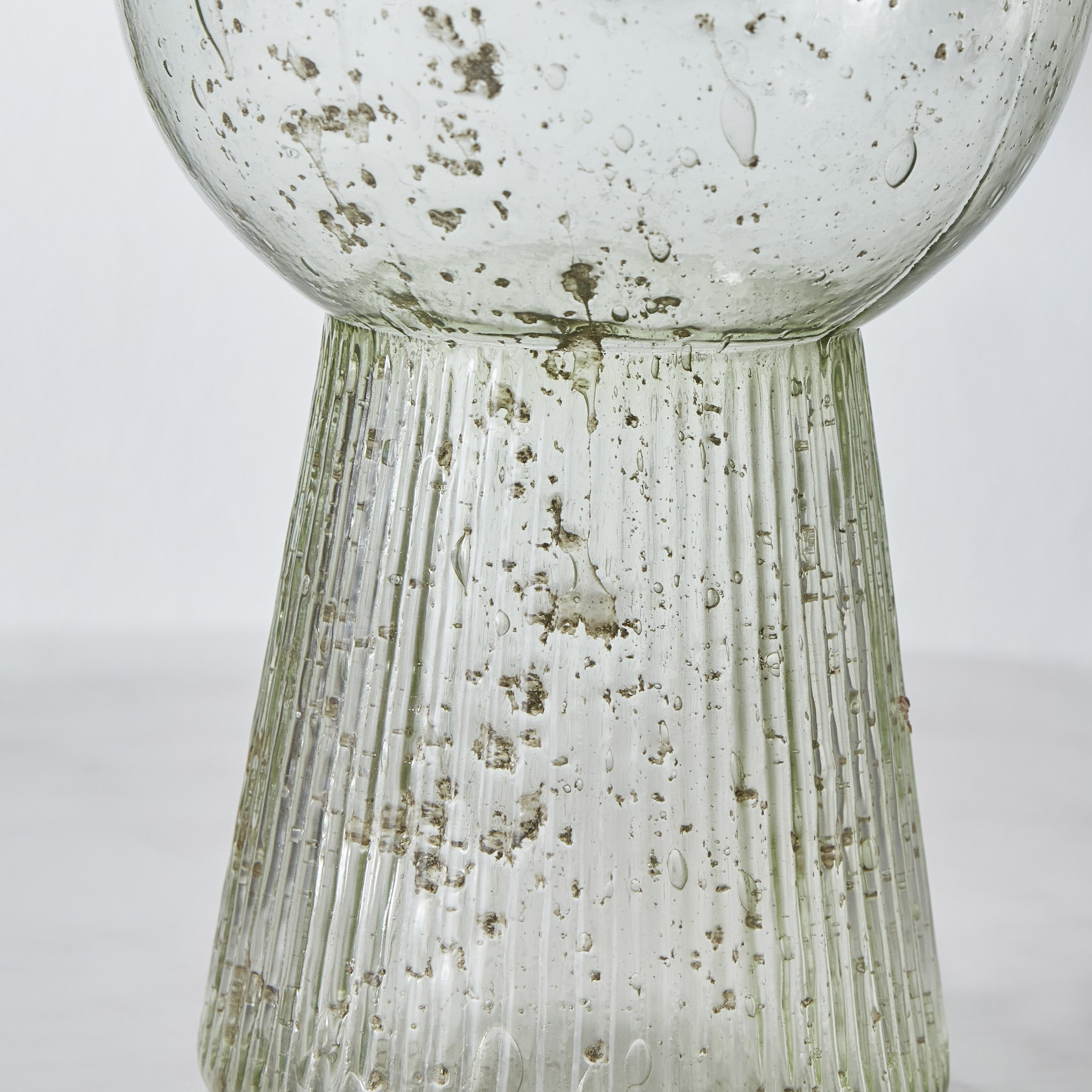 Splendid Funnel Glass Vase - 15x15x28 cm-hbxbedroom-decorandaccessories-vases-image-3