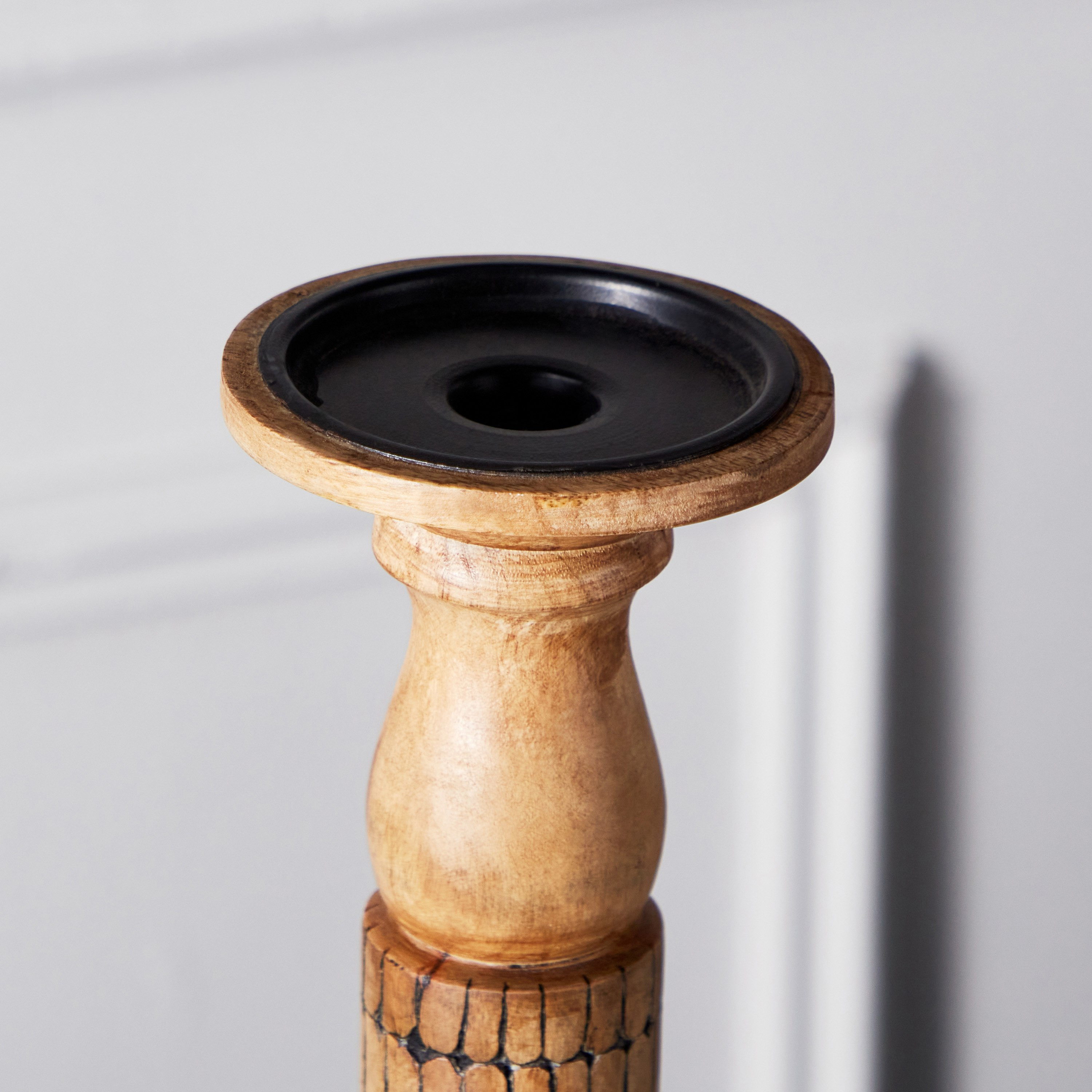 حامل شموع خشب بدعامة من سبلينديد - 12x12x30 سم-hbxlivingroom-decorandaccessories-candleholders-image-3