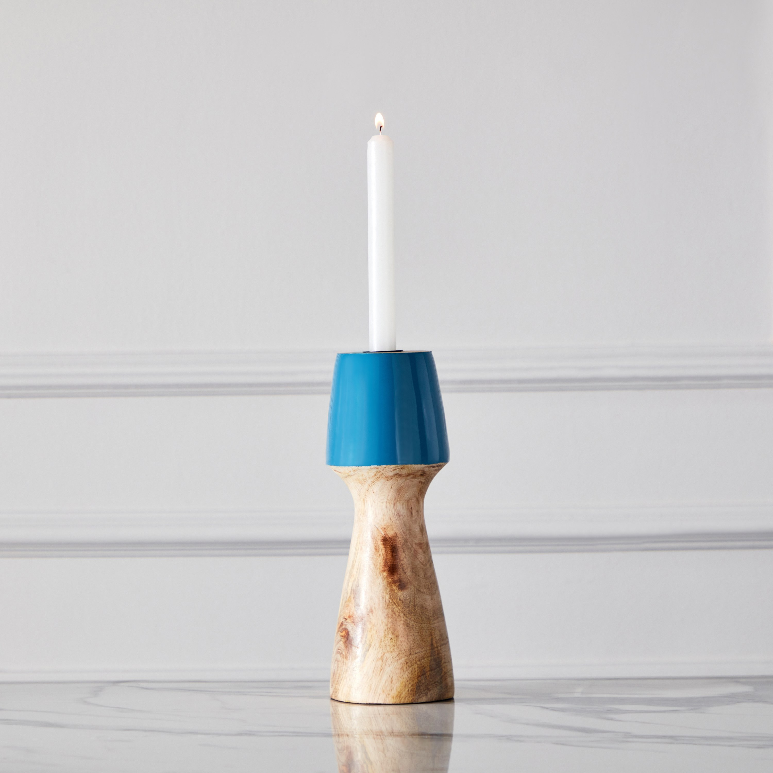 حامل شموع خشبي مطلي من سبلينديد - 9.5x9.5x25.5 سم-hbxlivingroom-decorandaccessories-candleholders-image-1