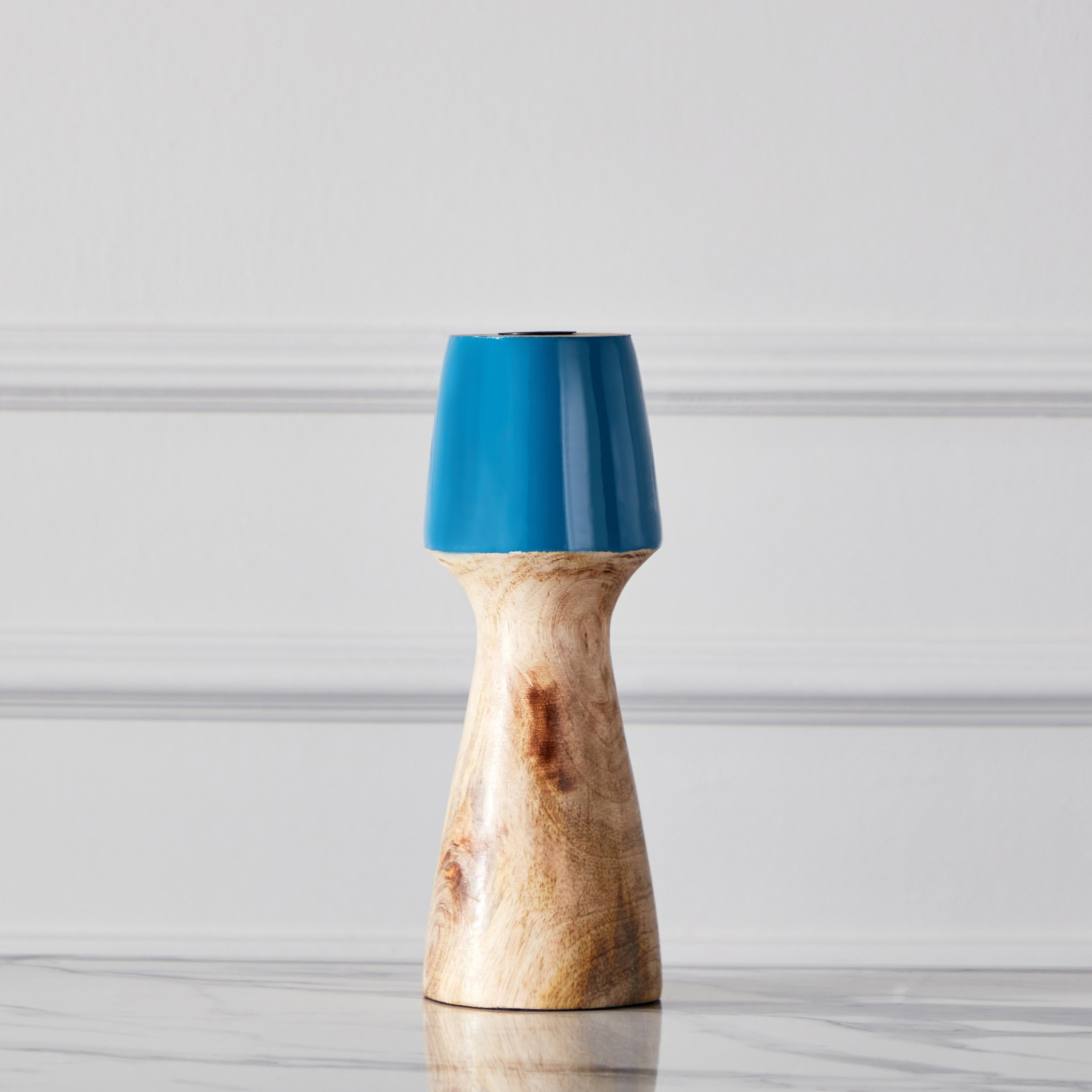حامل شموع خشبي مطلي من سبلينديد - 9.5x9.5x25.5 سم-hbxlivingroom-decorandaccessories-candleholders-image-2