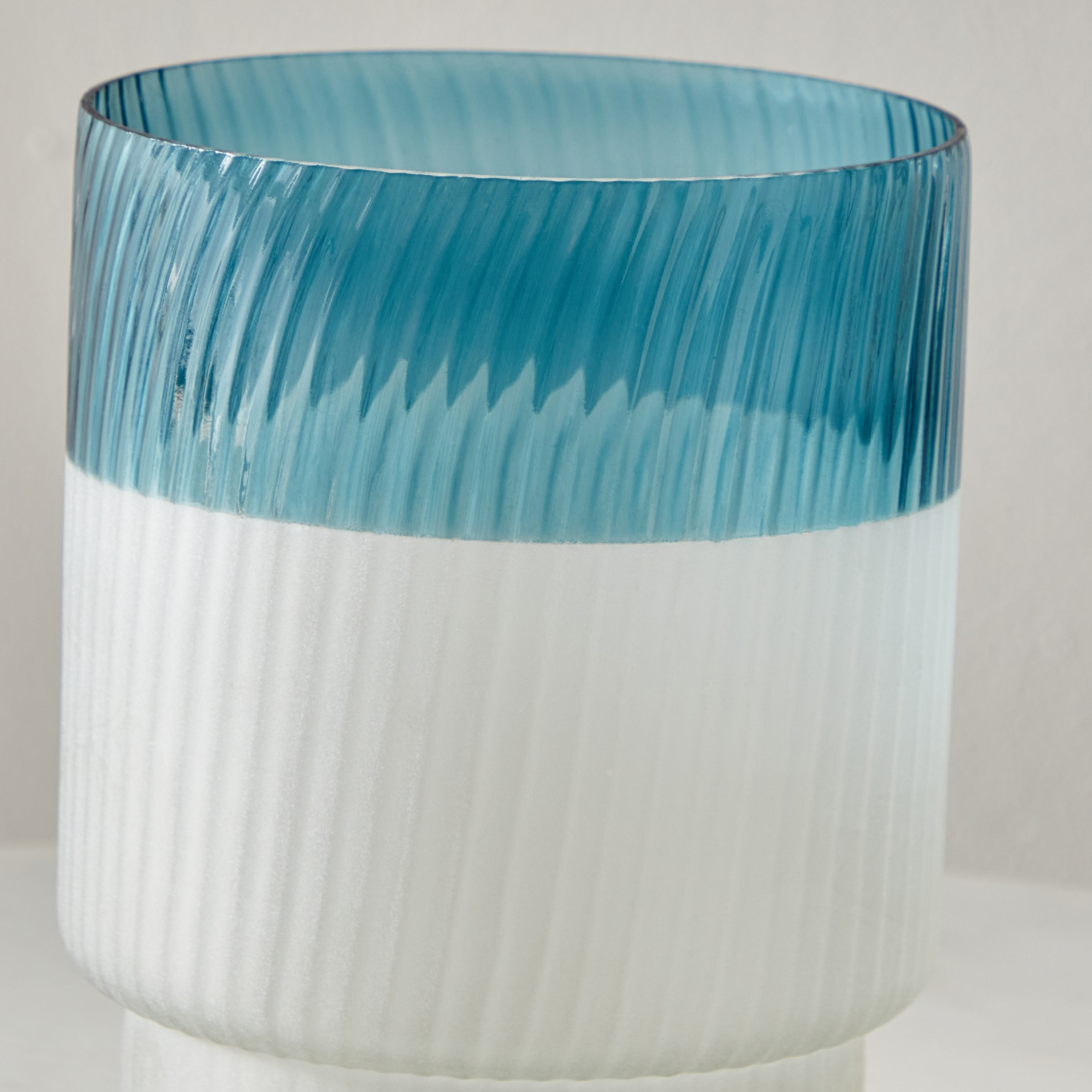 مزهرية طاولة زجاج من سبلينديد - 12x12x16 سم-hbxbedroom-decorandaccessories-vases-image-3