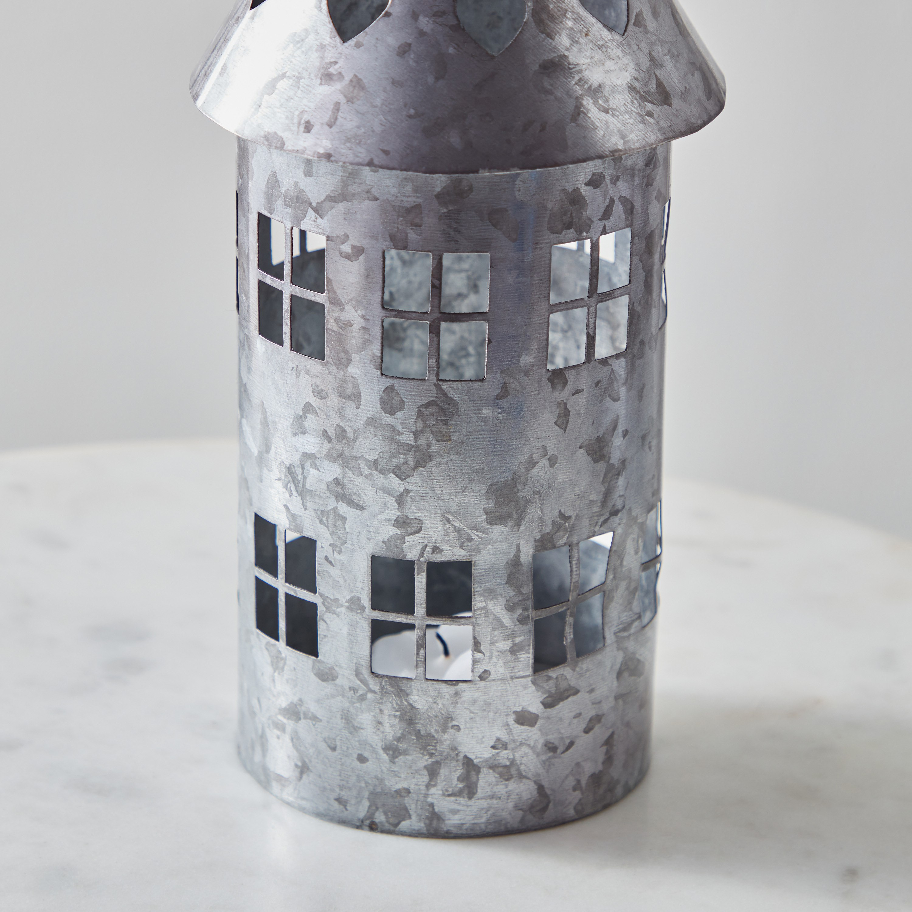 فانوس ديكور معدن من سبلينديد - 11x11x28 سم-hbxdecorandfurnishings-homeaccessories-lanterns-image-4