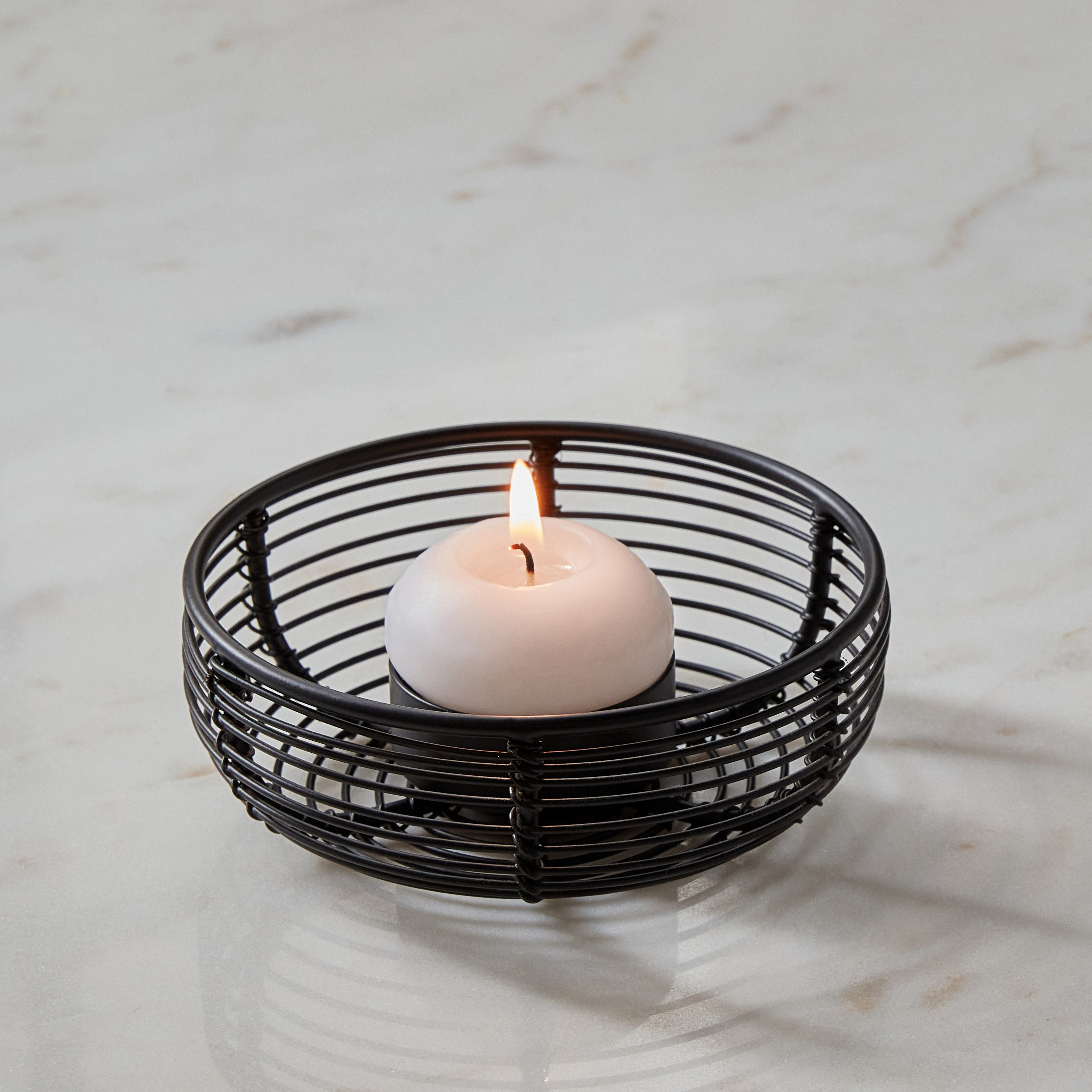 حامل شموع صغيرة بسلك معدن من سبلينديد - 11x11x14 سم-hbxlivingroom-decorandaccessories-candleholders-image-1