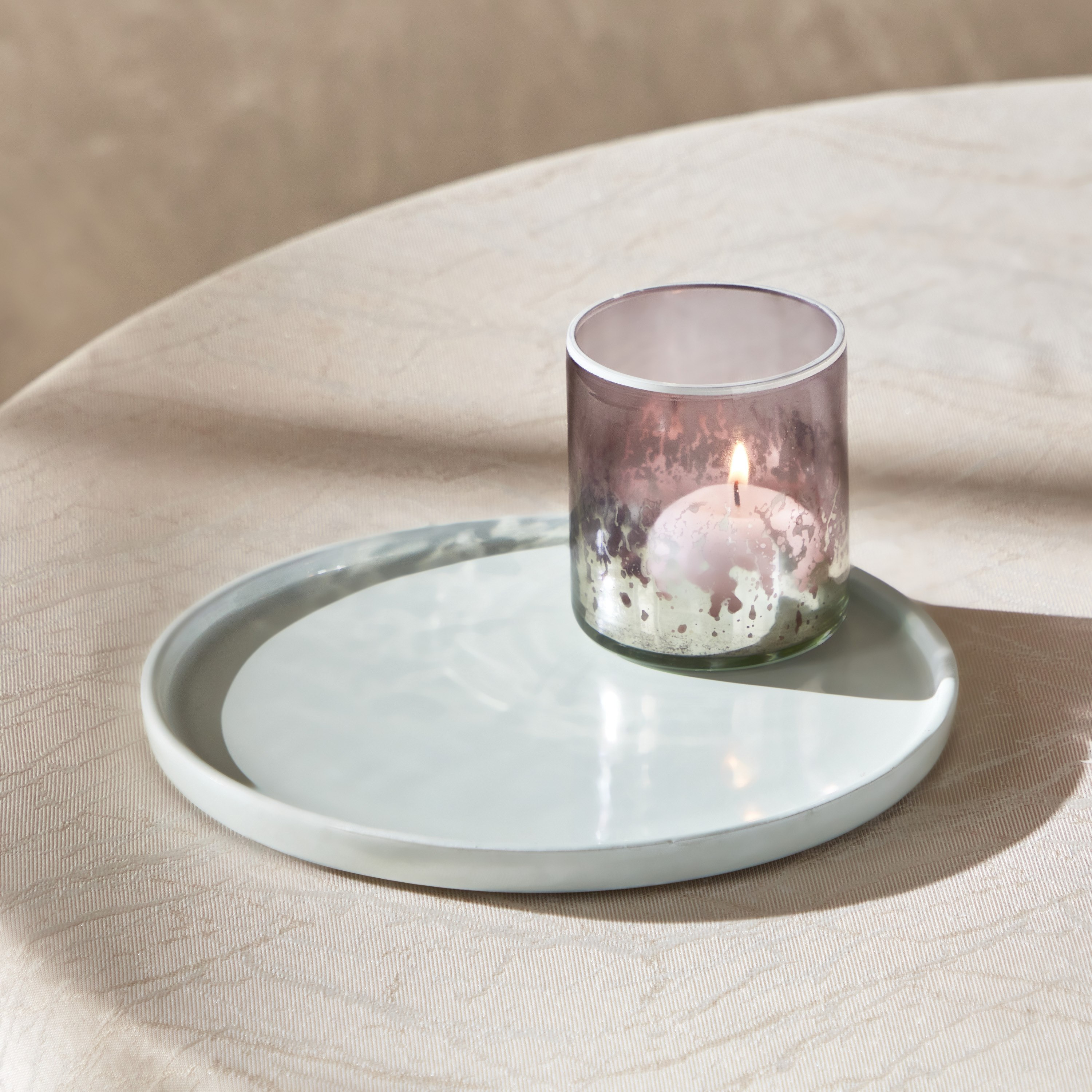 صحن ديكور معدن مطلي من سبلينديد - 20x20x1 سم-hbxhomeware-hbxdecorandfurnishings-image-1