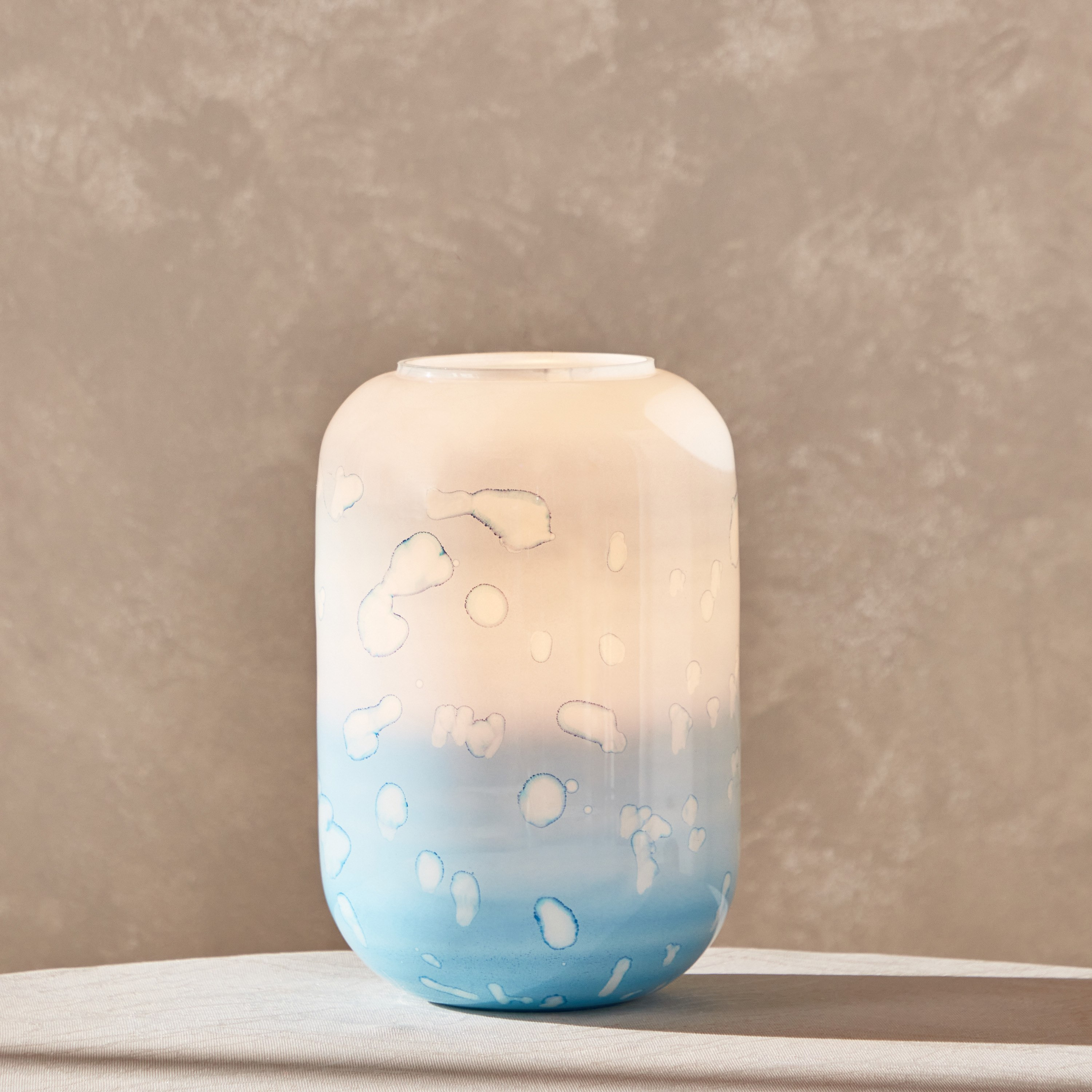 فانوس زجاج من سبلينديد - 16x16x24 سم-hbxdecorandfurnishings-homeaccessories-lanterns-image-1