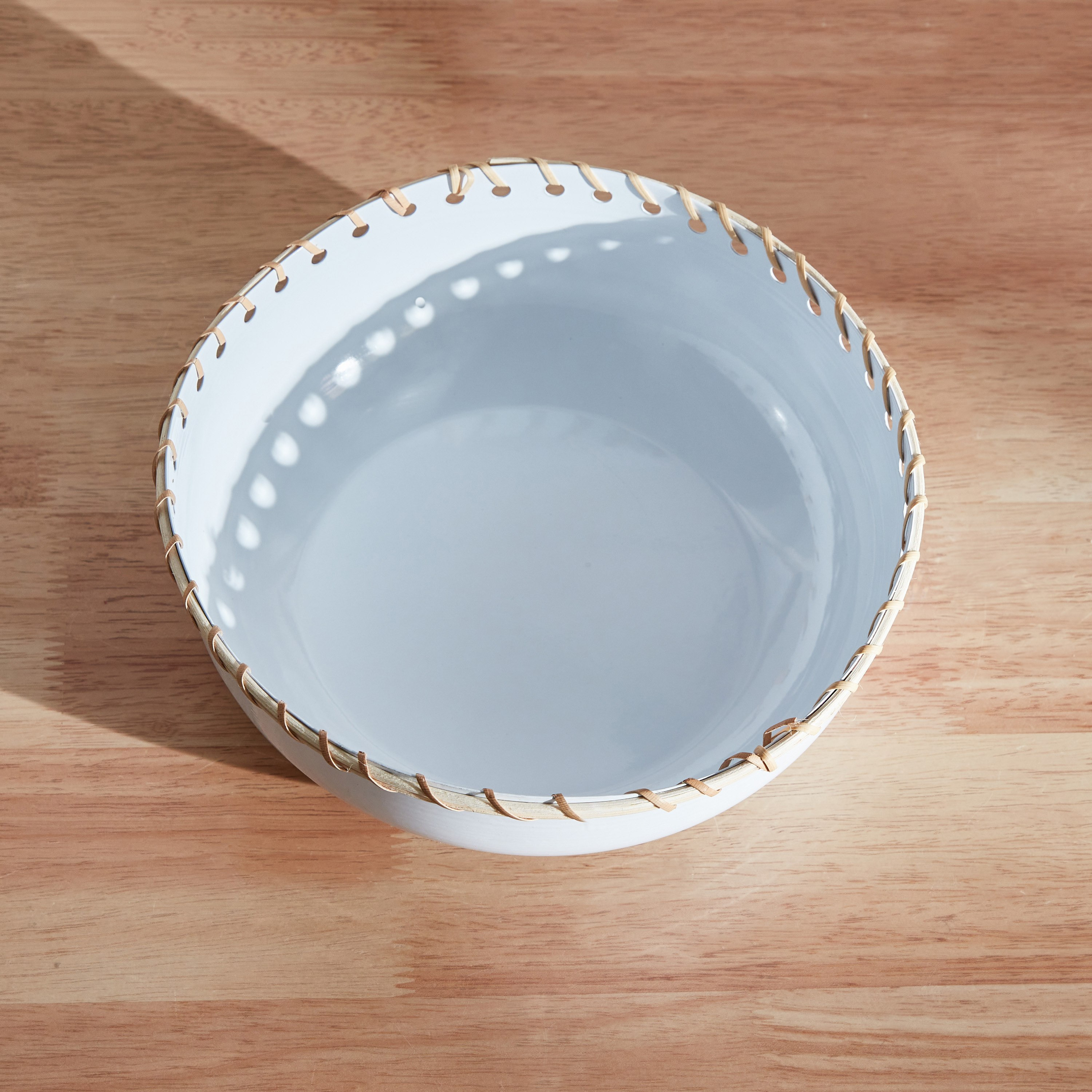 وعاء ديكور معدني بحامل من  سبلينديد - 21x21x8 سم-hbxdecorandfurnishings-homeaccessories-bowls-image-3