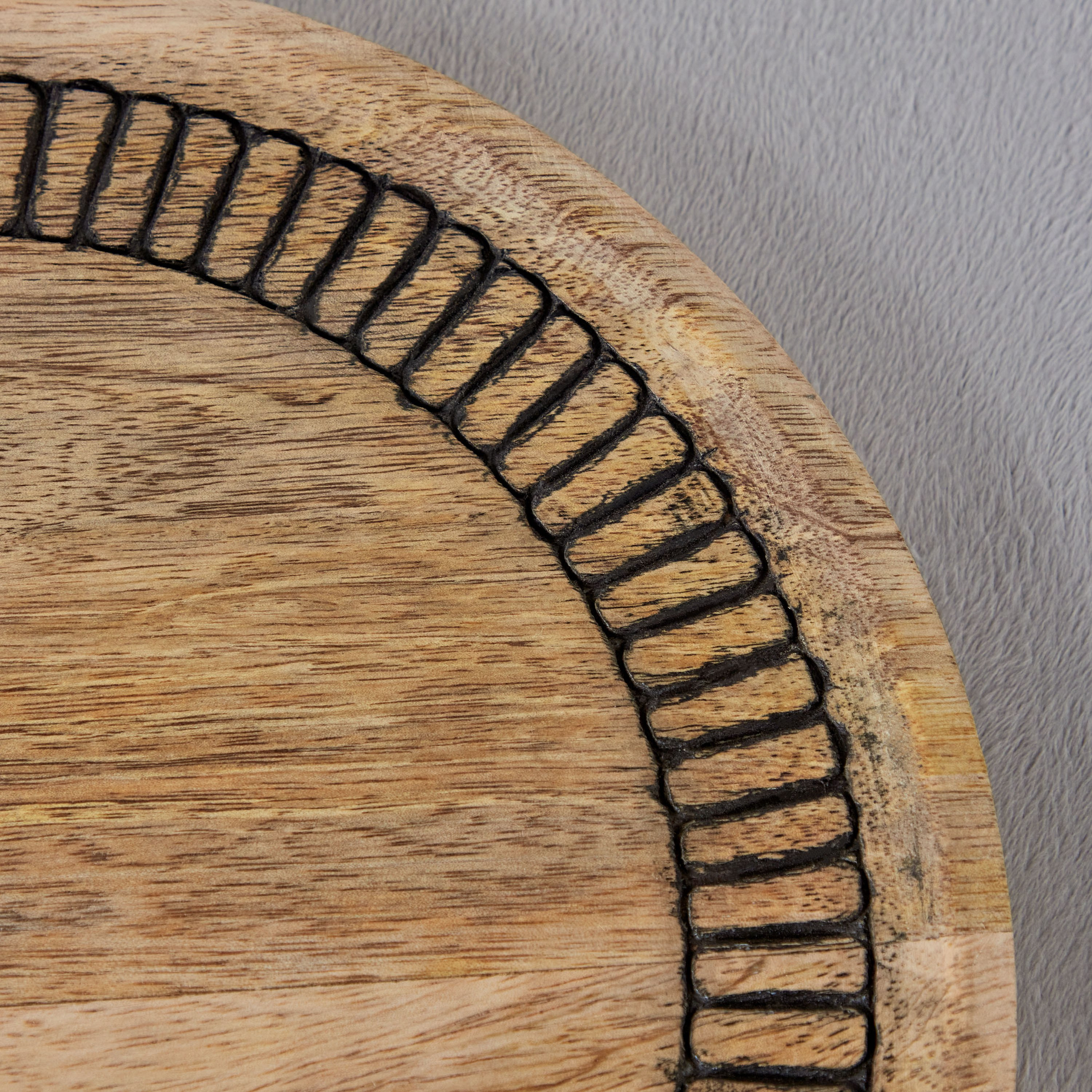 Earthy Vibe Wooden Plate - 28 cm-hbxdecorandfurnishings-tabletop-serveware-image-3