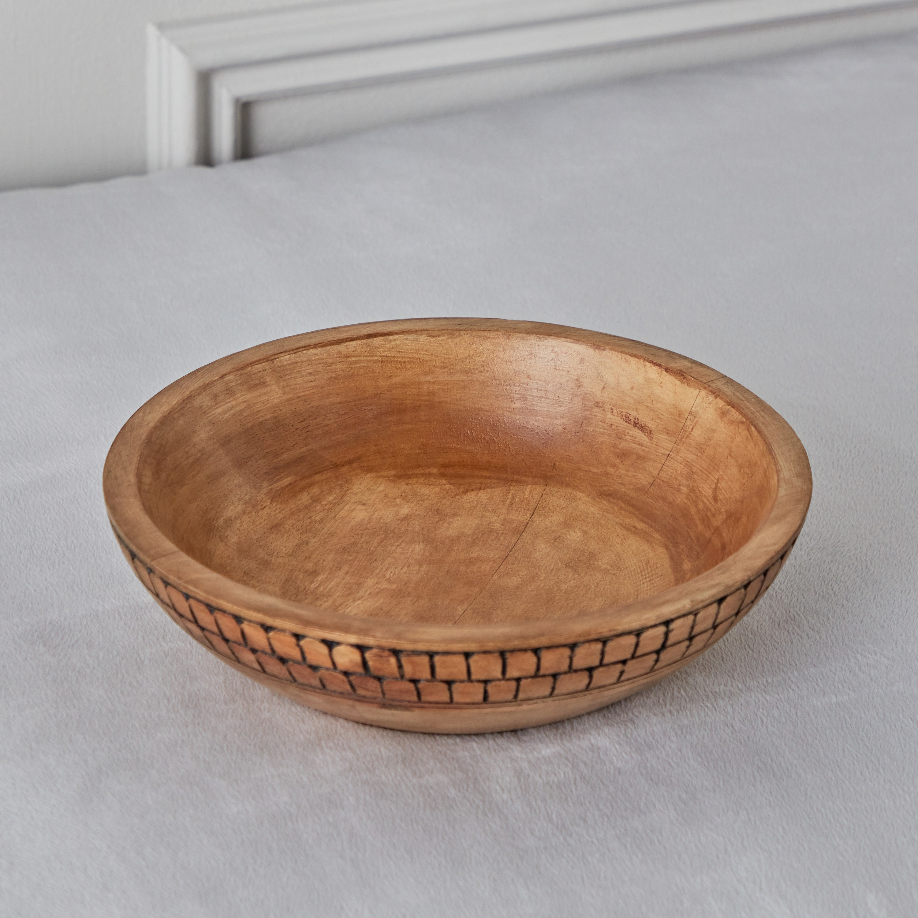 Earthy Vibe Wooden Bowl - 25 cm-hbxdecorandfurnishings-tabletop-serveware-image-3