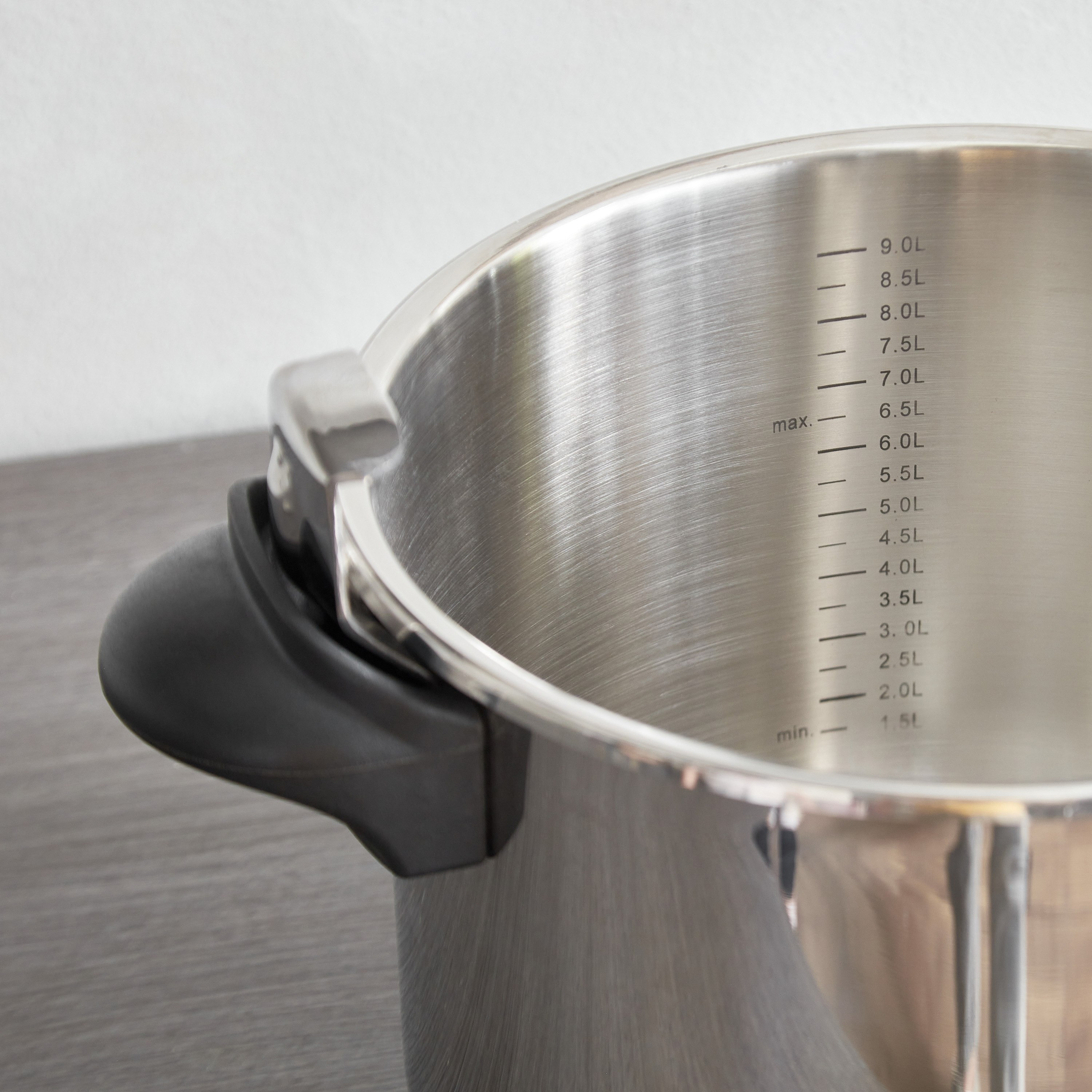 طنجرة ضغط من الصُلب مع قاعدة حثية من بيرجنر مونشن - 10 لتر-hbxhomeware-hbxkitchen-image-5