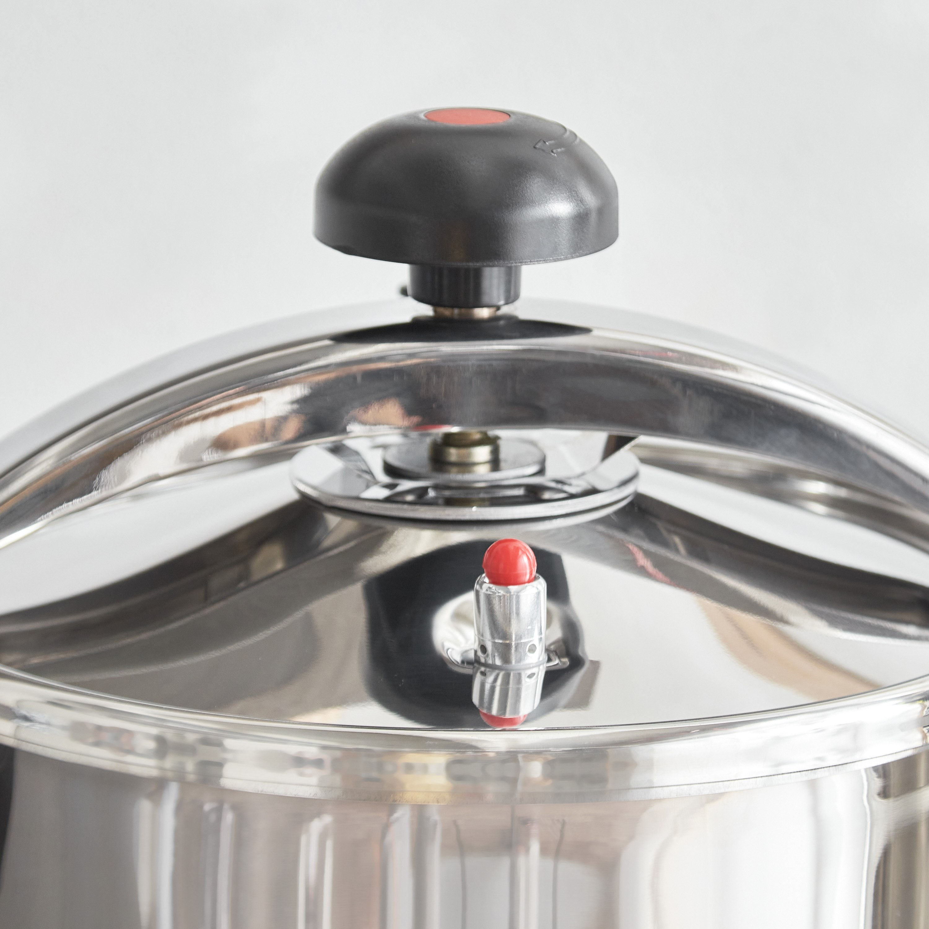 طنجرة ضغط من الصُلب مع قاعدة حثية من بيرجنر مونشن - 12 لتر-hbxhomeware-hbxkitchen-image-4
