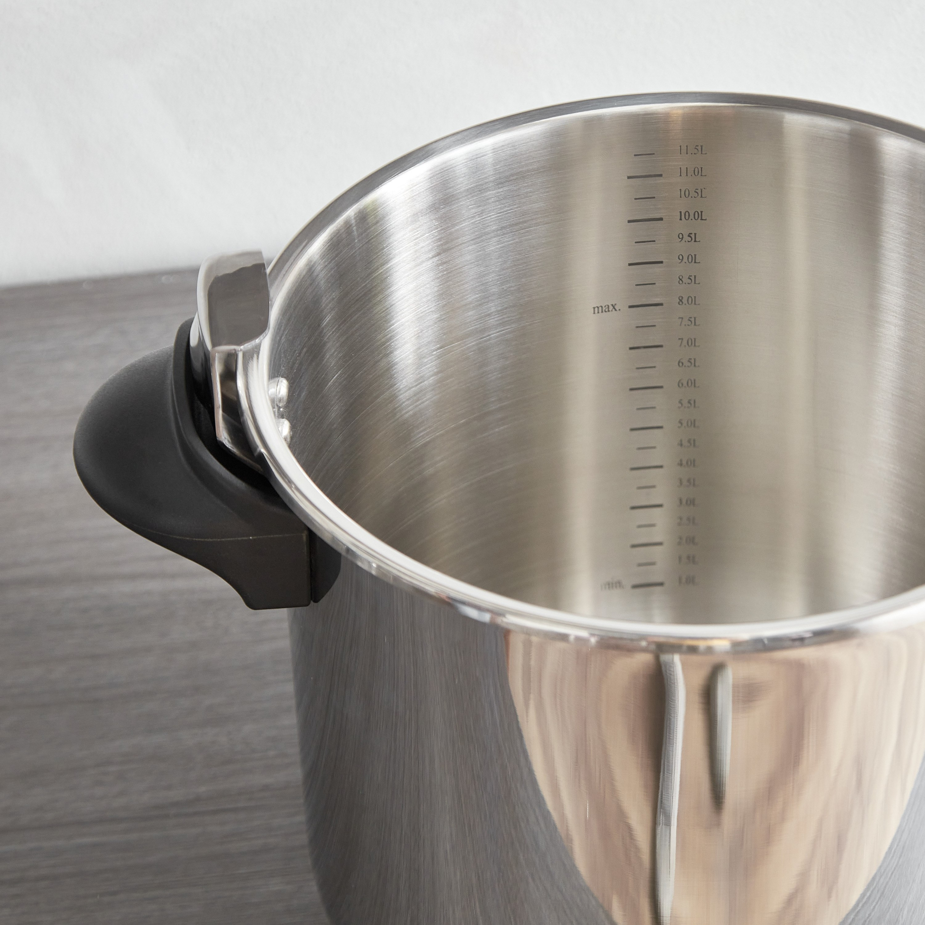 طنجرة ضغط من الصُلب مع قاعدة حثية من بيرجنر مونشن - 12 لتر-hbxhomeware-hbxkitchen-image-5