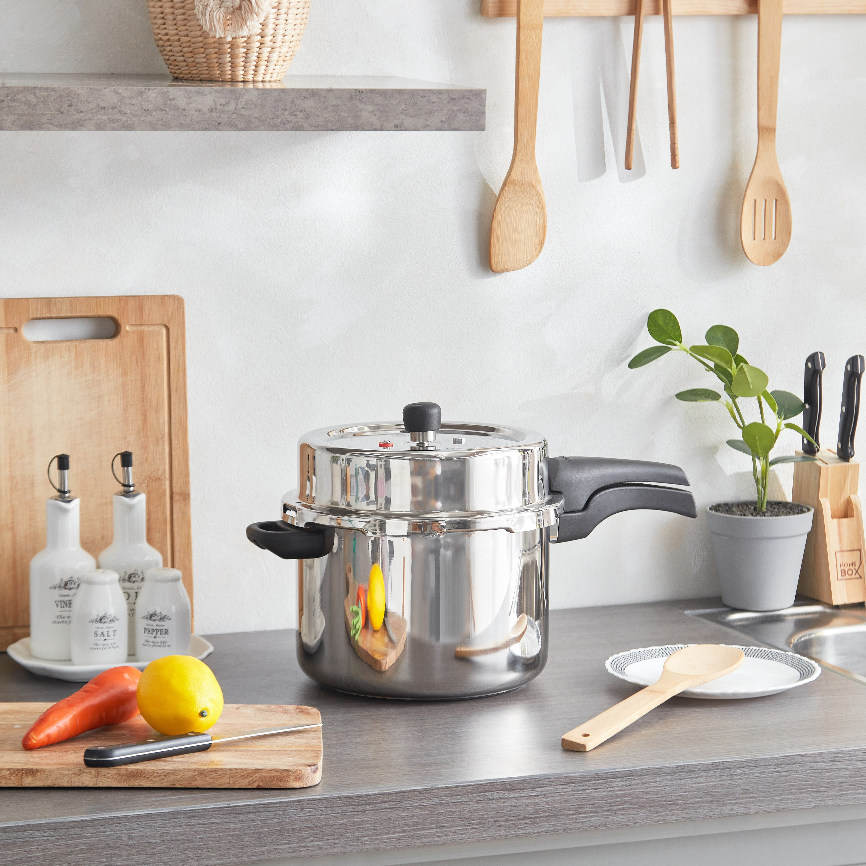 Prestige Steel Deluxe Alpha Pressure Cooker - 8 L-hbxhomeware-hbxkitchen-image-8