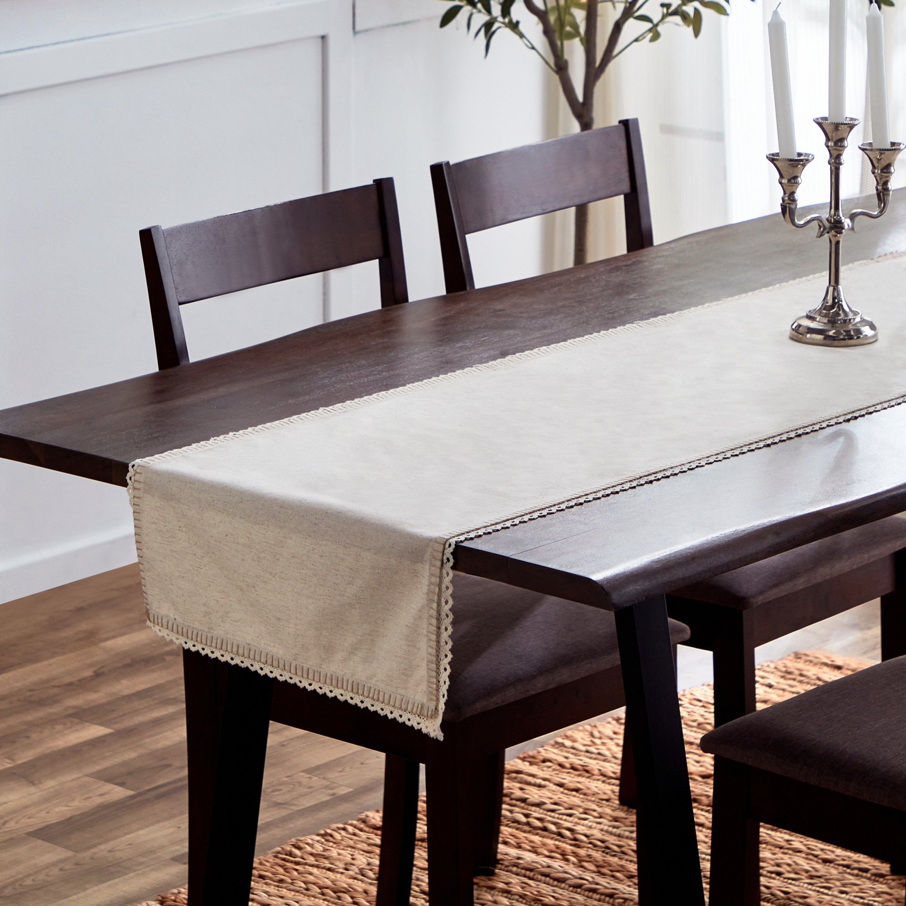 مفرش طاولة من الدانتيل الطبيعي من ناتوريو - 40x180 سم-hbxdecorandfurnishings-homefurnishings-tablelinens-image-5