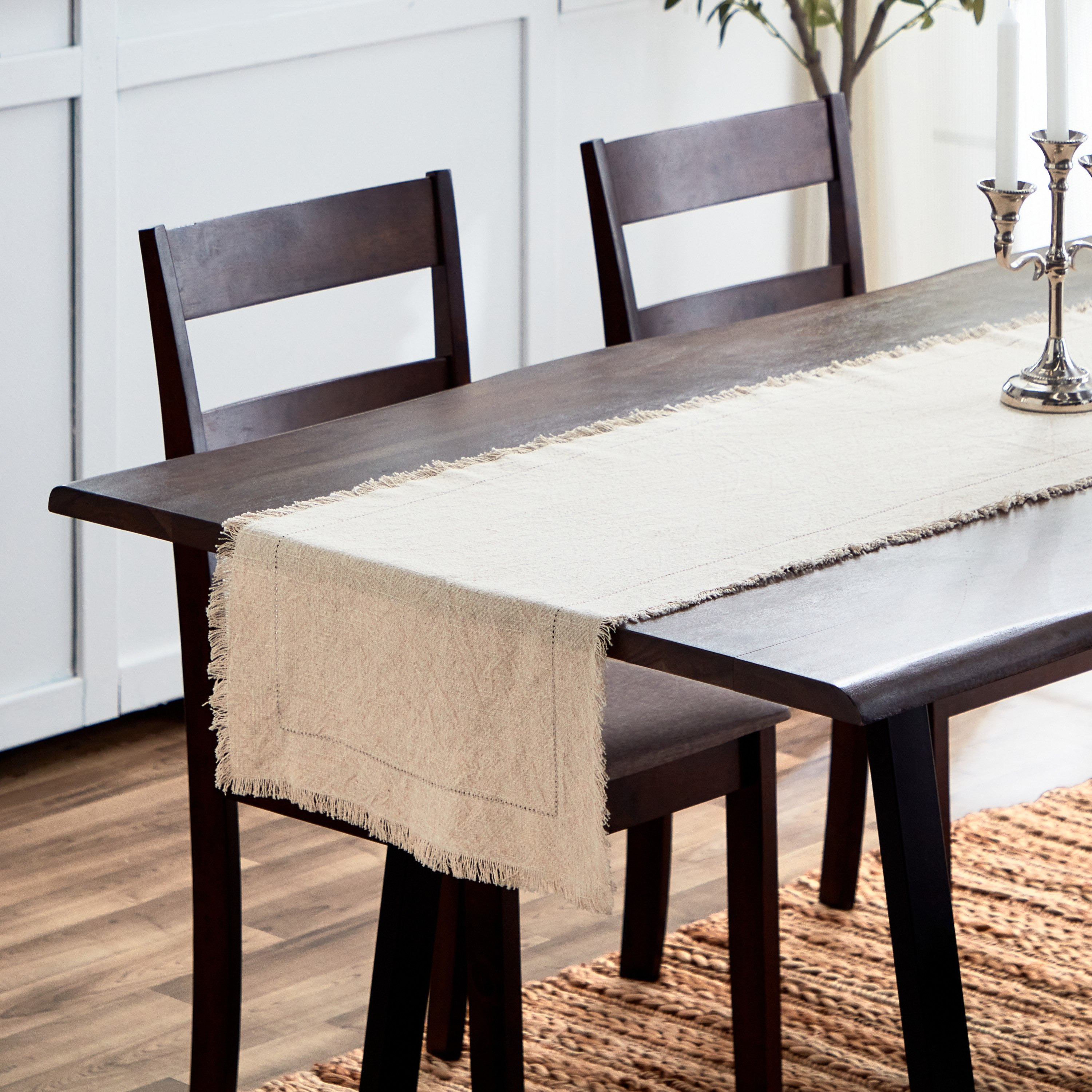 مفرش طاولة من ناتوريو - 40x180 سم-hbxdecorandfurnishings-homefurnishings-tablelinens-image-6