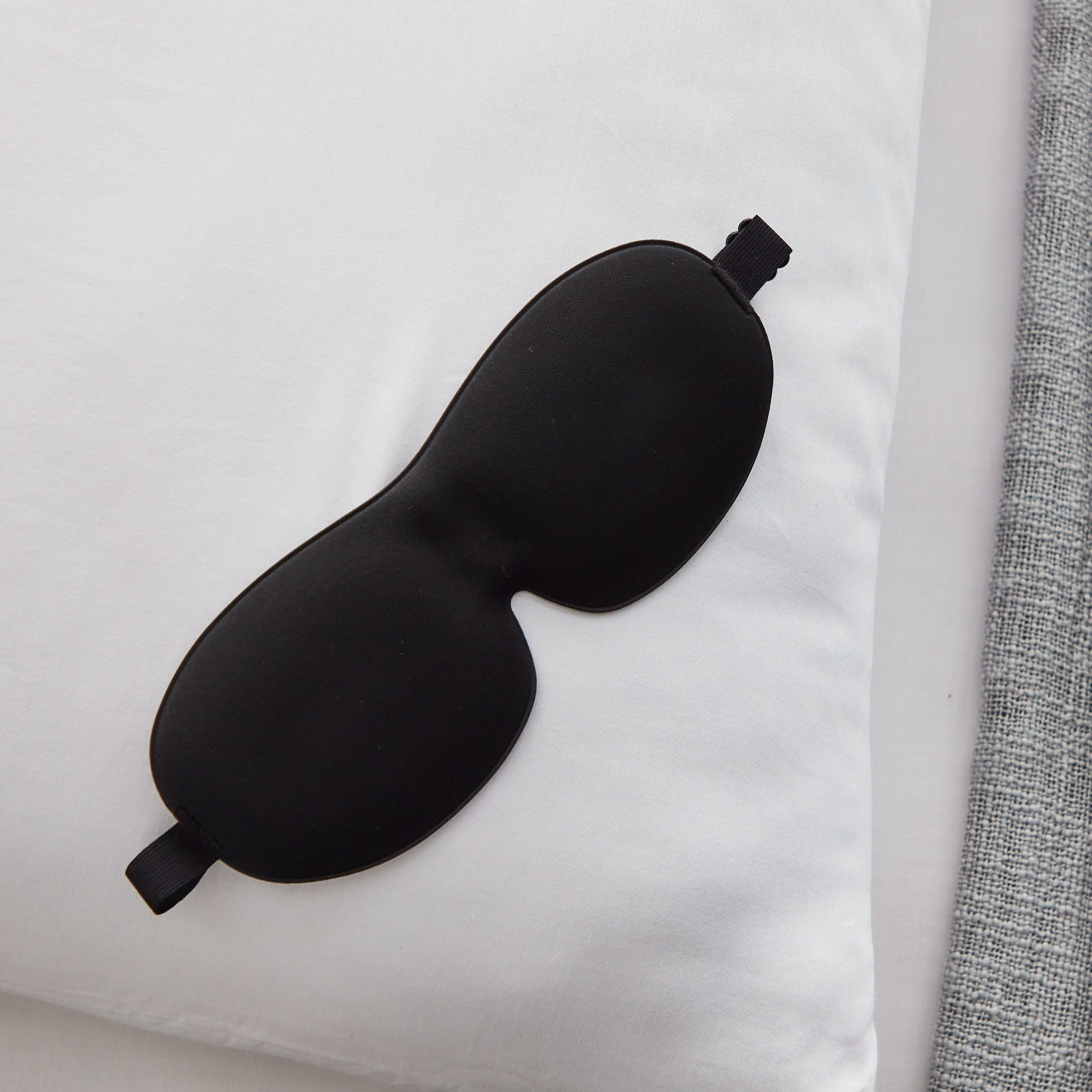 Coolgel 3D Eye Mask - 21.5x8.5 cm-PROMO_HB_AE_B1G1_250925-image-1