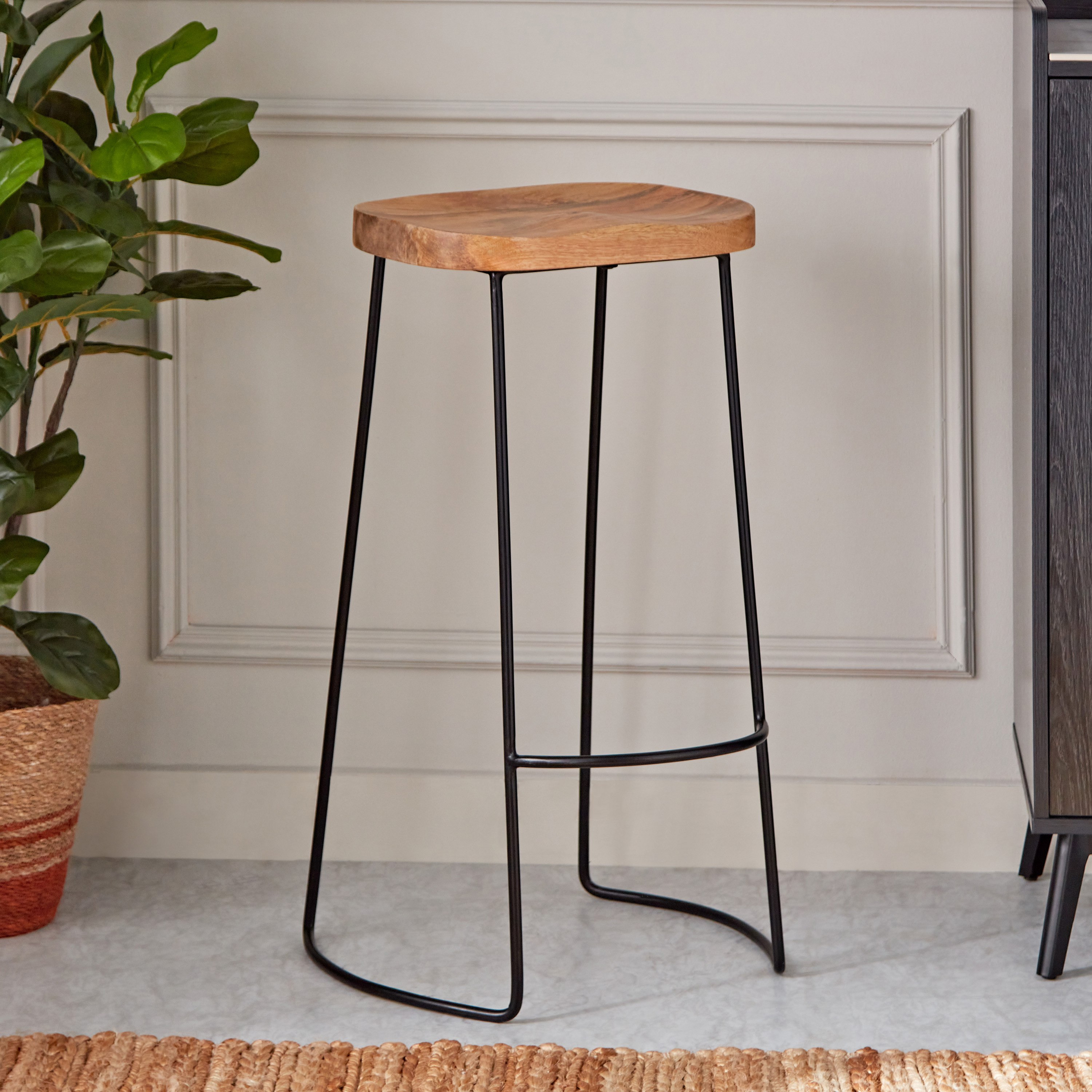 مقعد للمشرب - جافين من كافون-hbxfurniture-diningroom-barcountersandbarstools-image-1
