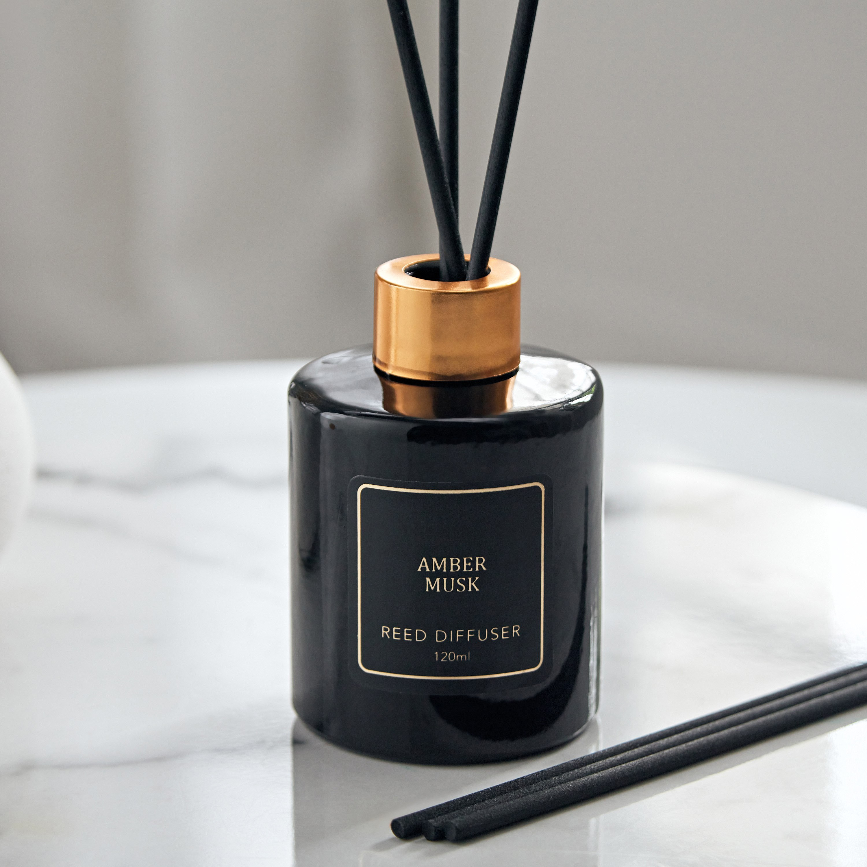 موّزع عطور برائحة المسك والعنبر من رابية - 120 مل-PROMO_HB_AE_B2G2_011025-image-2