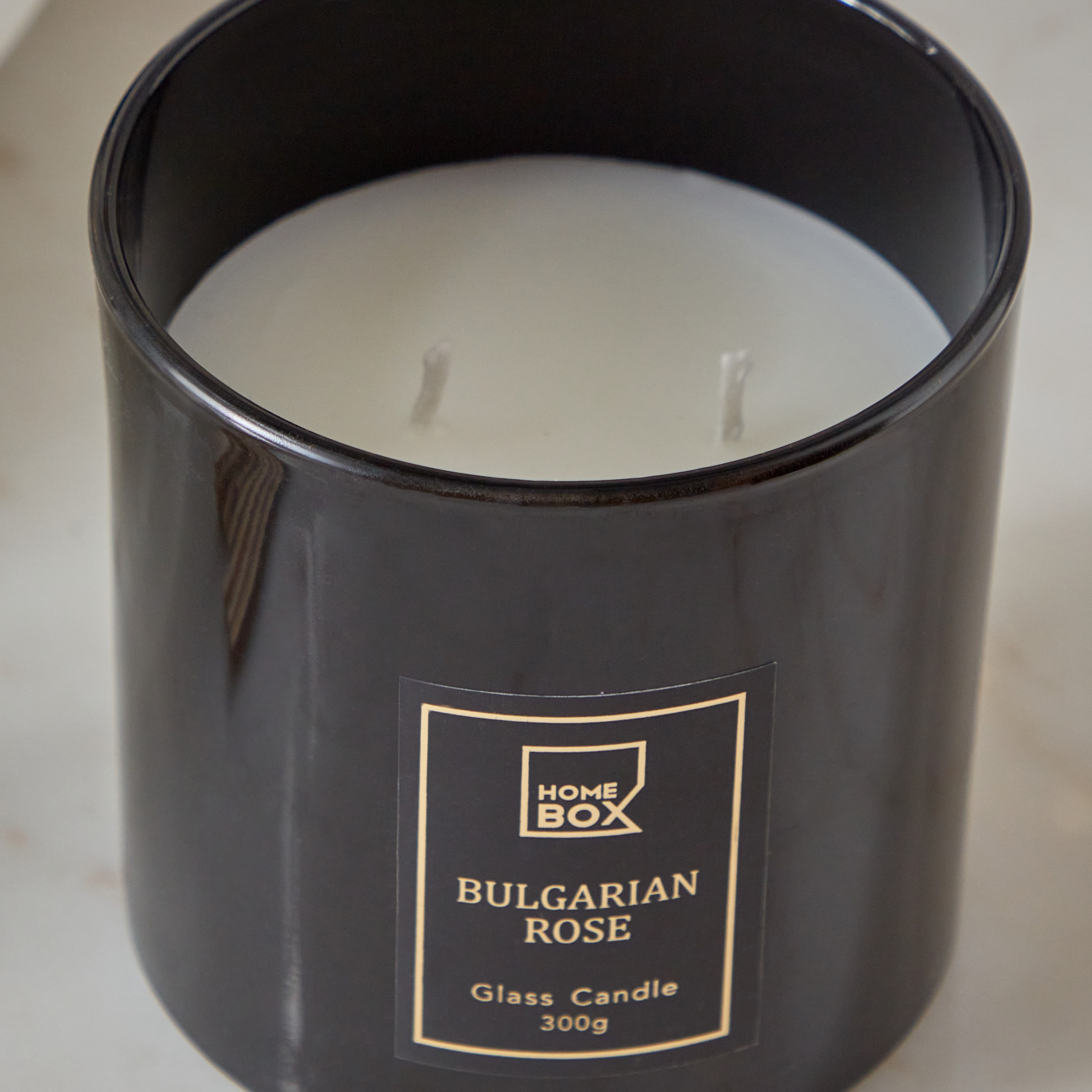 جرة شمع برائحة الورد البلغاري بغطاء من رابيا - 300 جرام-hbxlivingroom-decorandaccessories-candles-image-3