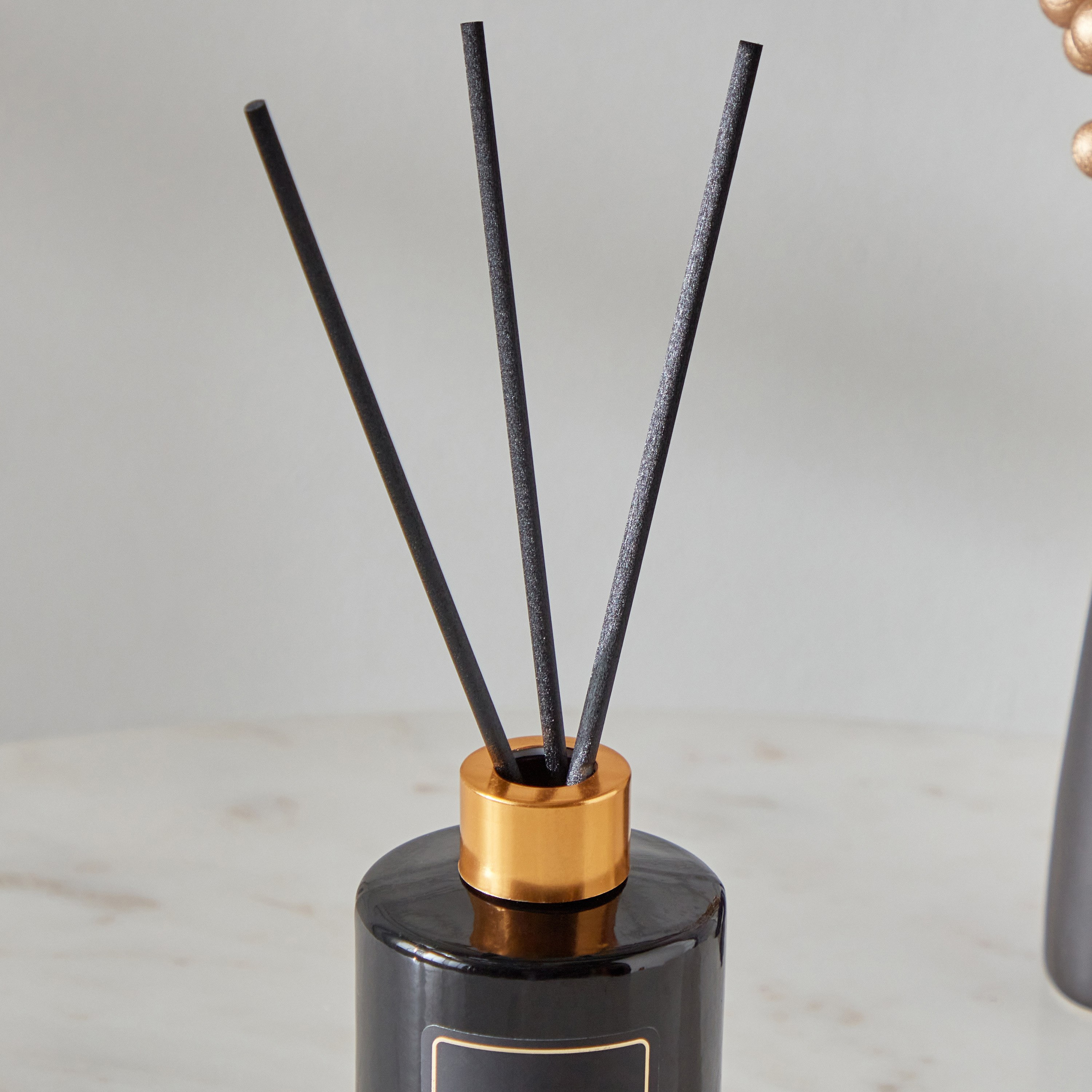 موزع عطور أعواد برائحة الورد البلغاري من رابيا - 120 مل-PROMO_HB_AE_B2G2_011025-image-2