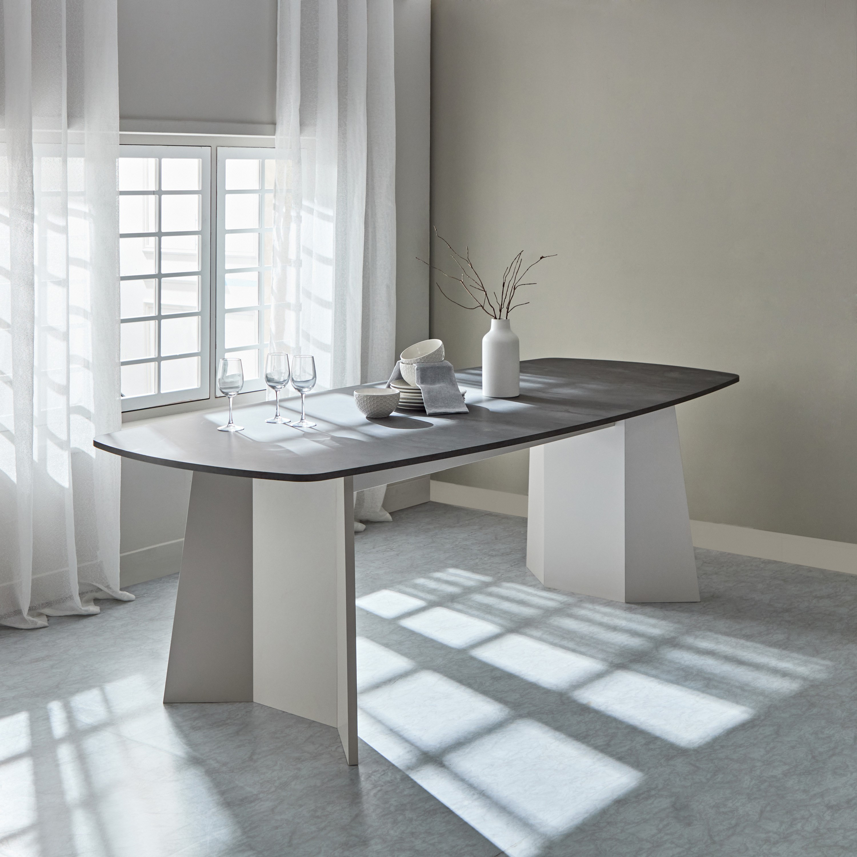 طاولة سفرة 8 مقاعد - لاليتي-hbxfurniture-diningroom-diningtables-eightseater-image-1