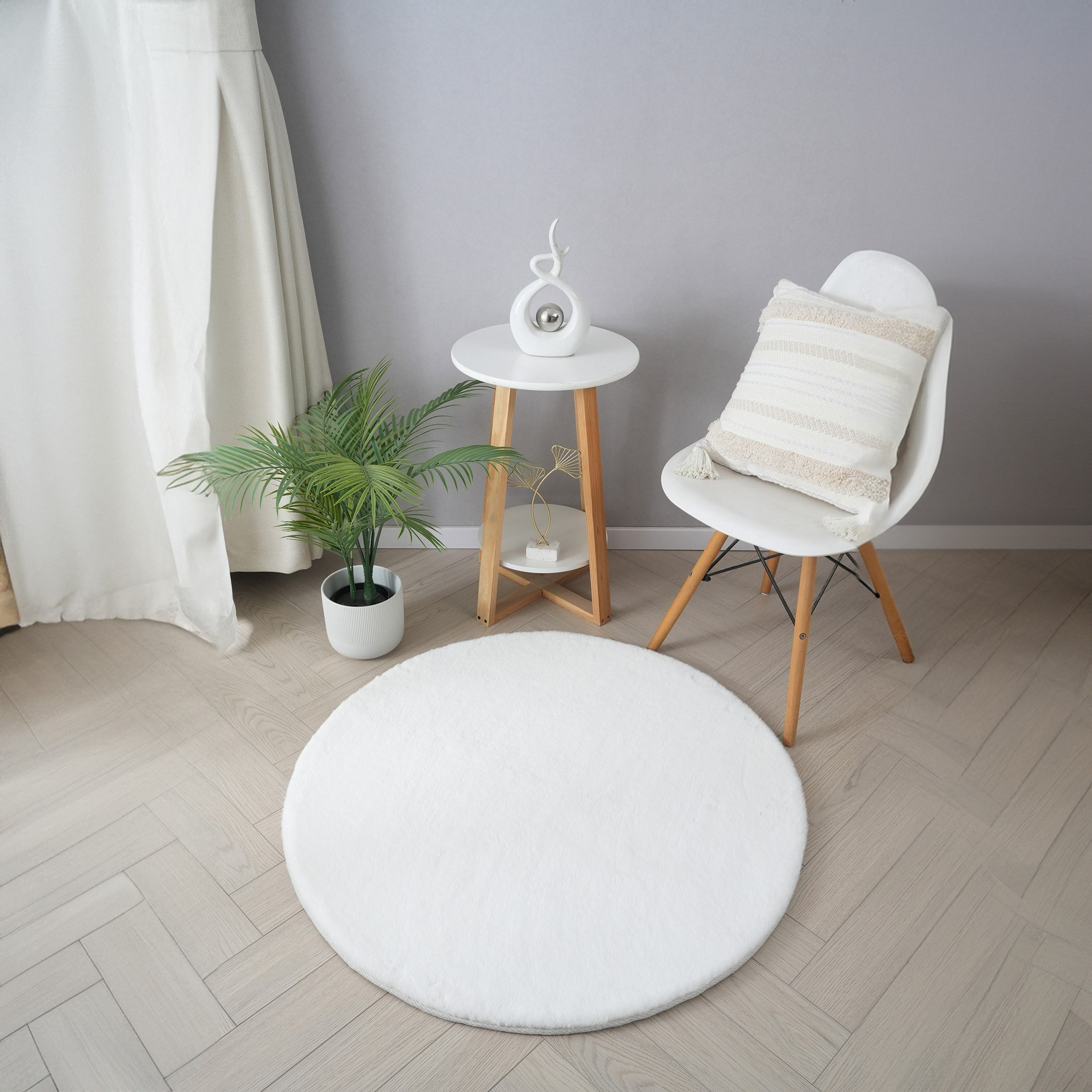 Faux Rabbit Fur Round Rug - 90 cm-hbxdecorandfurnishings-floorcoverings-rugs-image-1