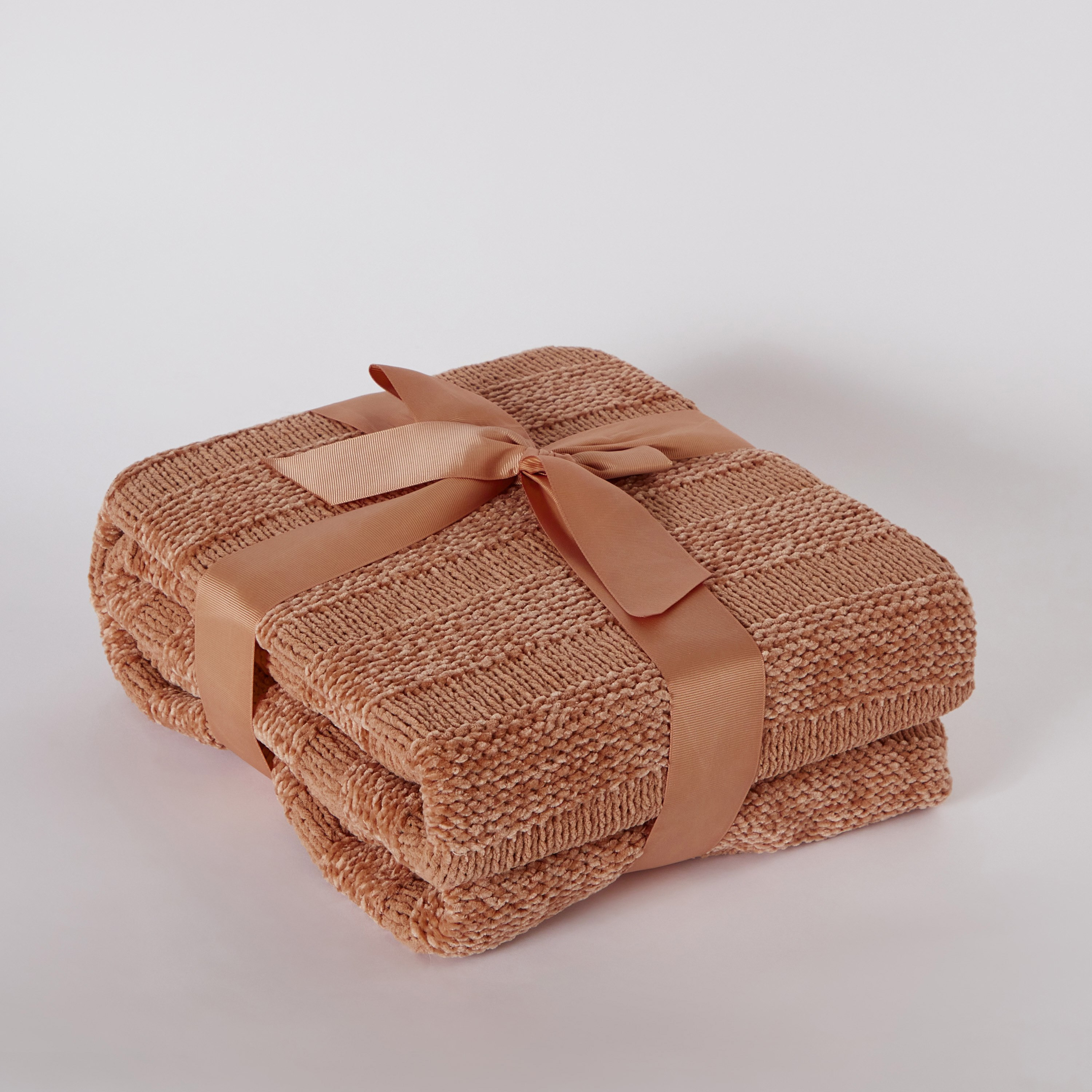 بطانية خفيفة أكريليك محبوكة من ماديسون ريا - 130x170 سم-hbxhomeware-hbxbedroom-image-6