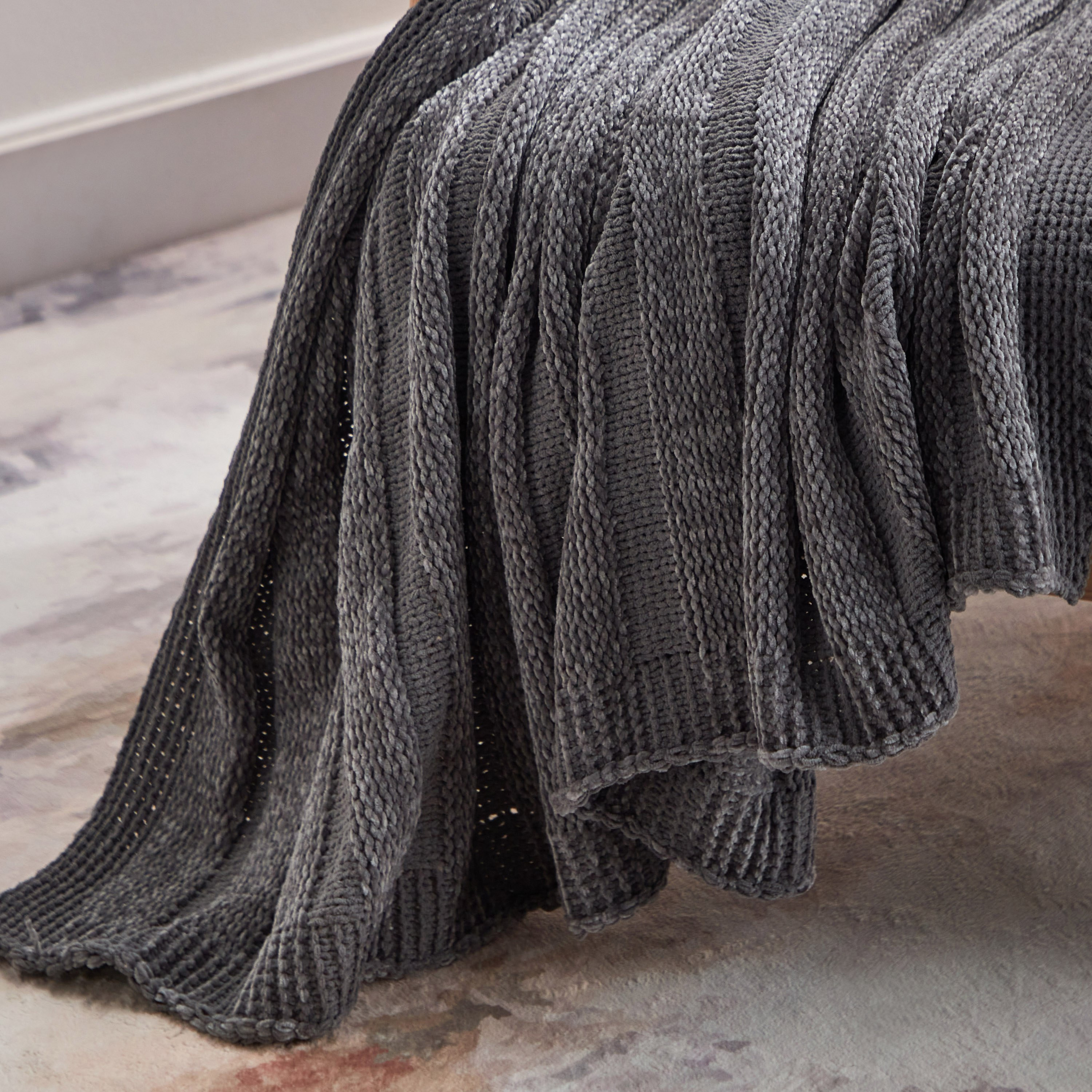 Madison Resse Knitted Acrylic Throw - 130x170 cm-hbxhomeware-hbxbedroom-image-2