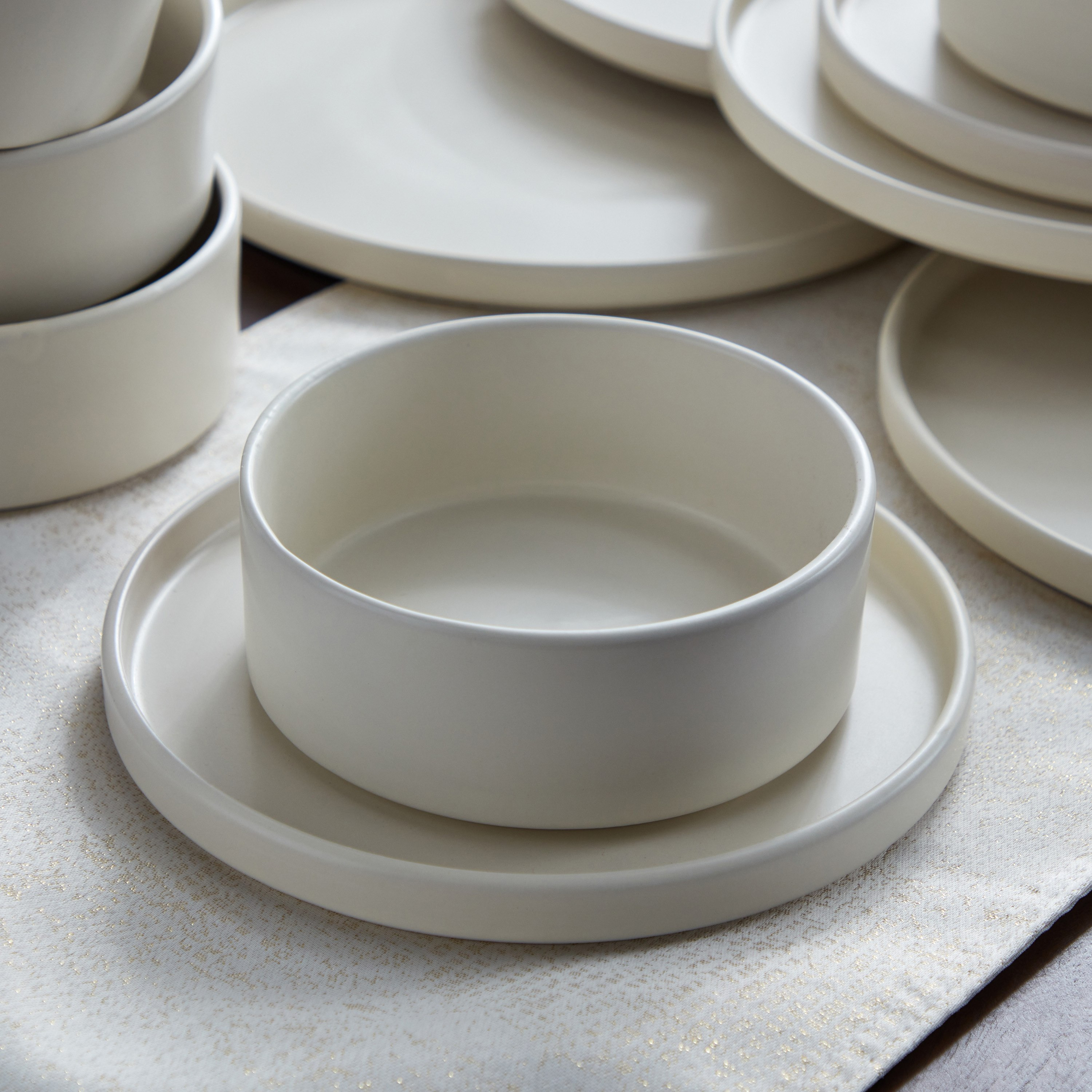 طقم عشاء 18 قطعة من ليندن - 6 أشخاص-hbxhomeware-hbxkitchen-image-4