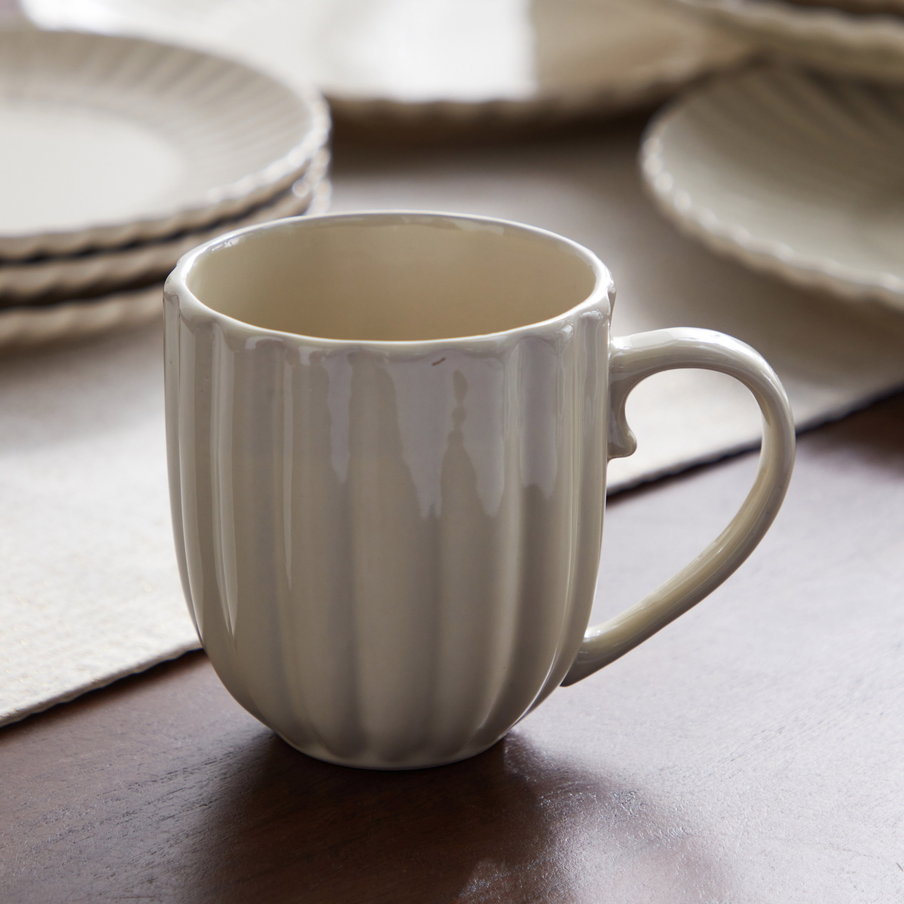طقم عشاء 16 قطعة من ميا - 4 أشخاص-hbxhomeware-hbxkitchen-image-4