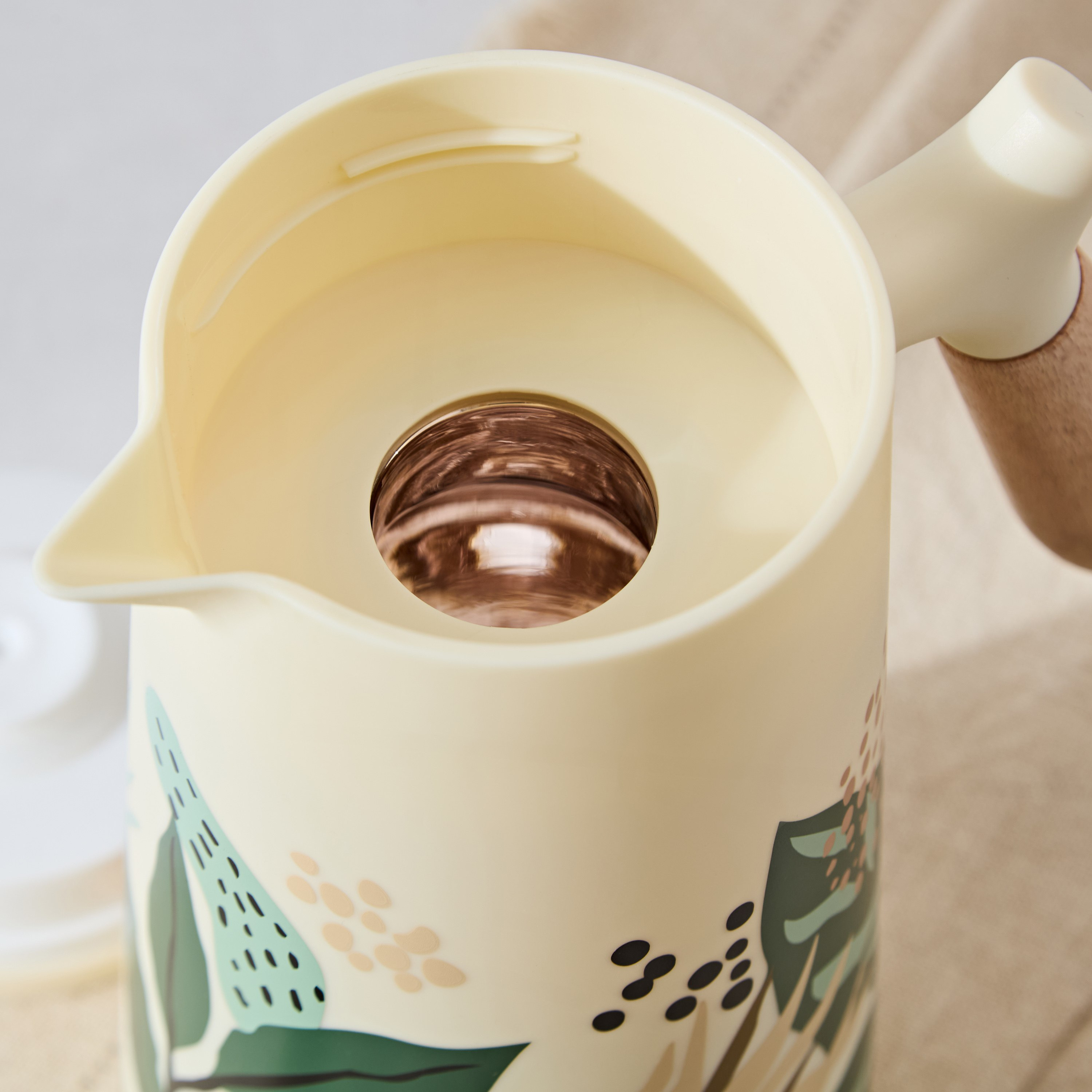 Sage Vacuum Flask - 1 L-hbxhomeware-hbxkitchen-image-3