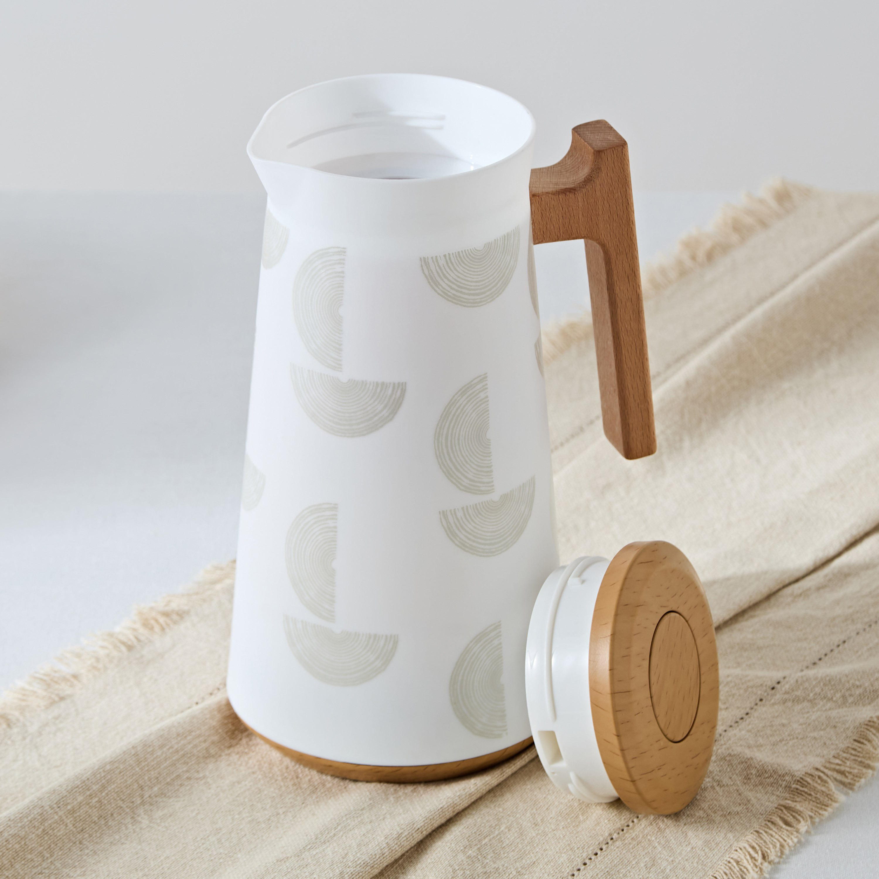 ترمس عازل للحرارة من فيستا- 1 لتر-hbxhomeware-hbxkitchen-image-2