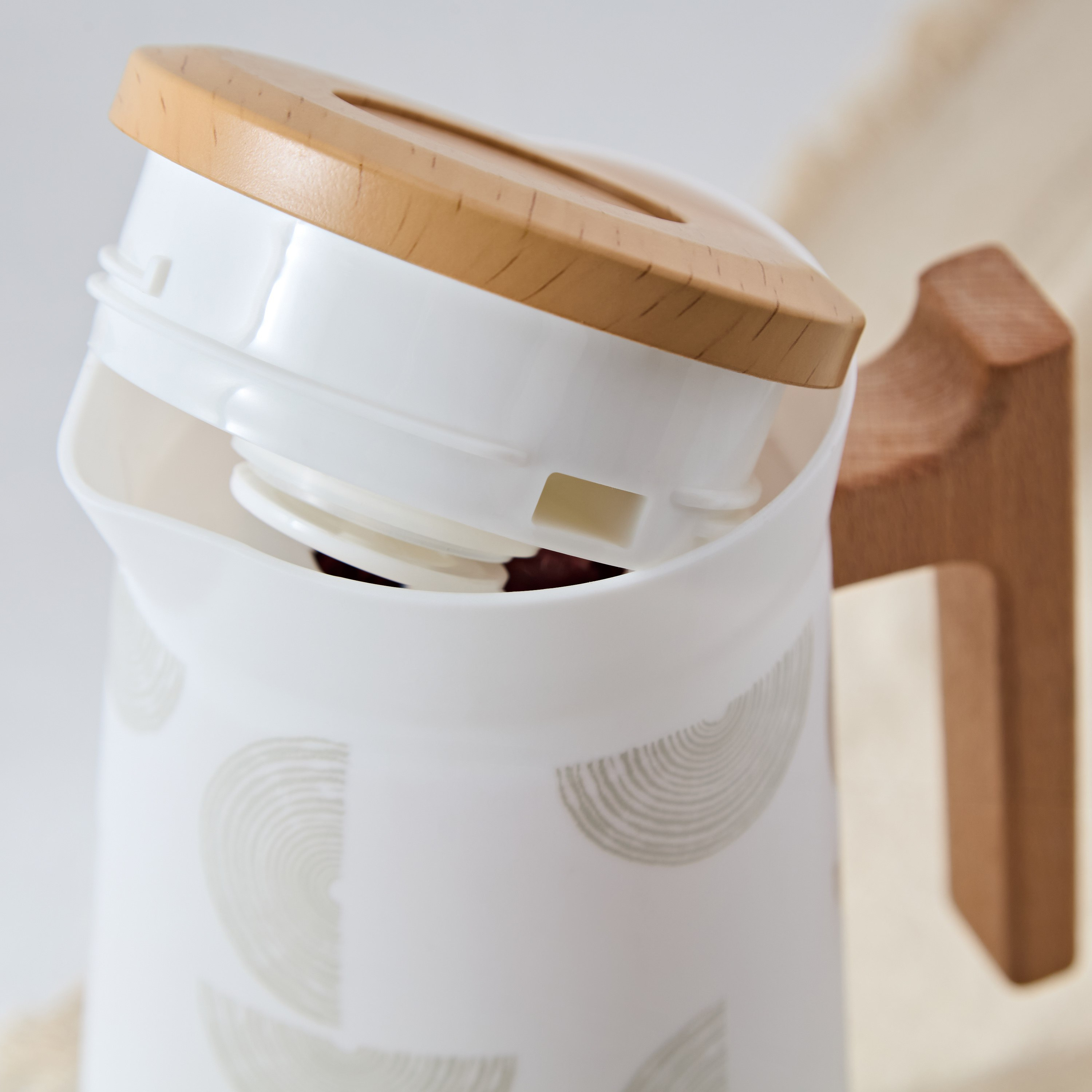 ترمس عازل للحرارة من فيستا- 1 لتر-hbxhomeware-hbxkitchen-image-4