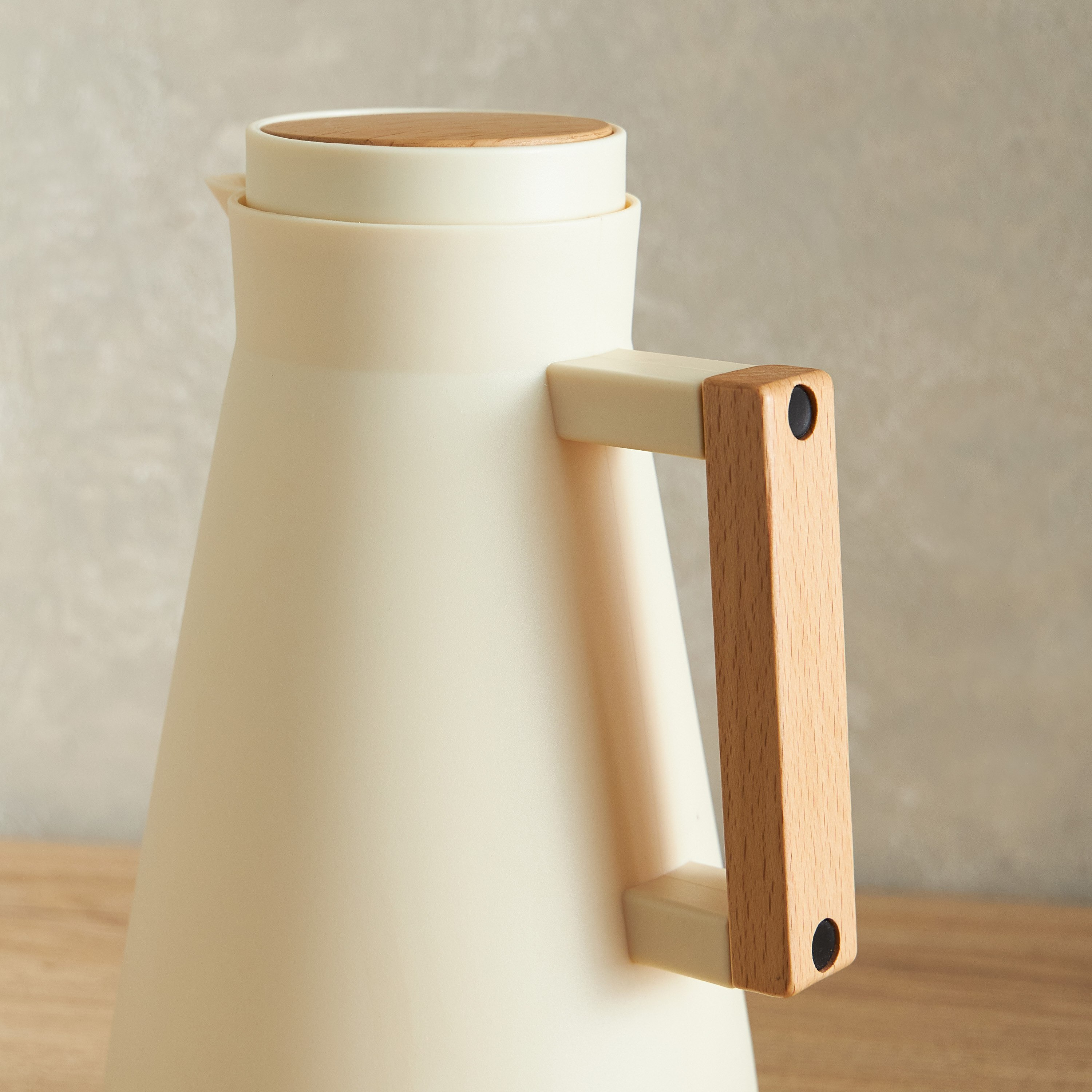قارورة عازلة للحرارة- 1 لتر-hbxhomeware-hbxkitchen-image-4