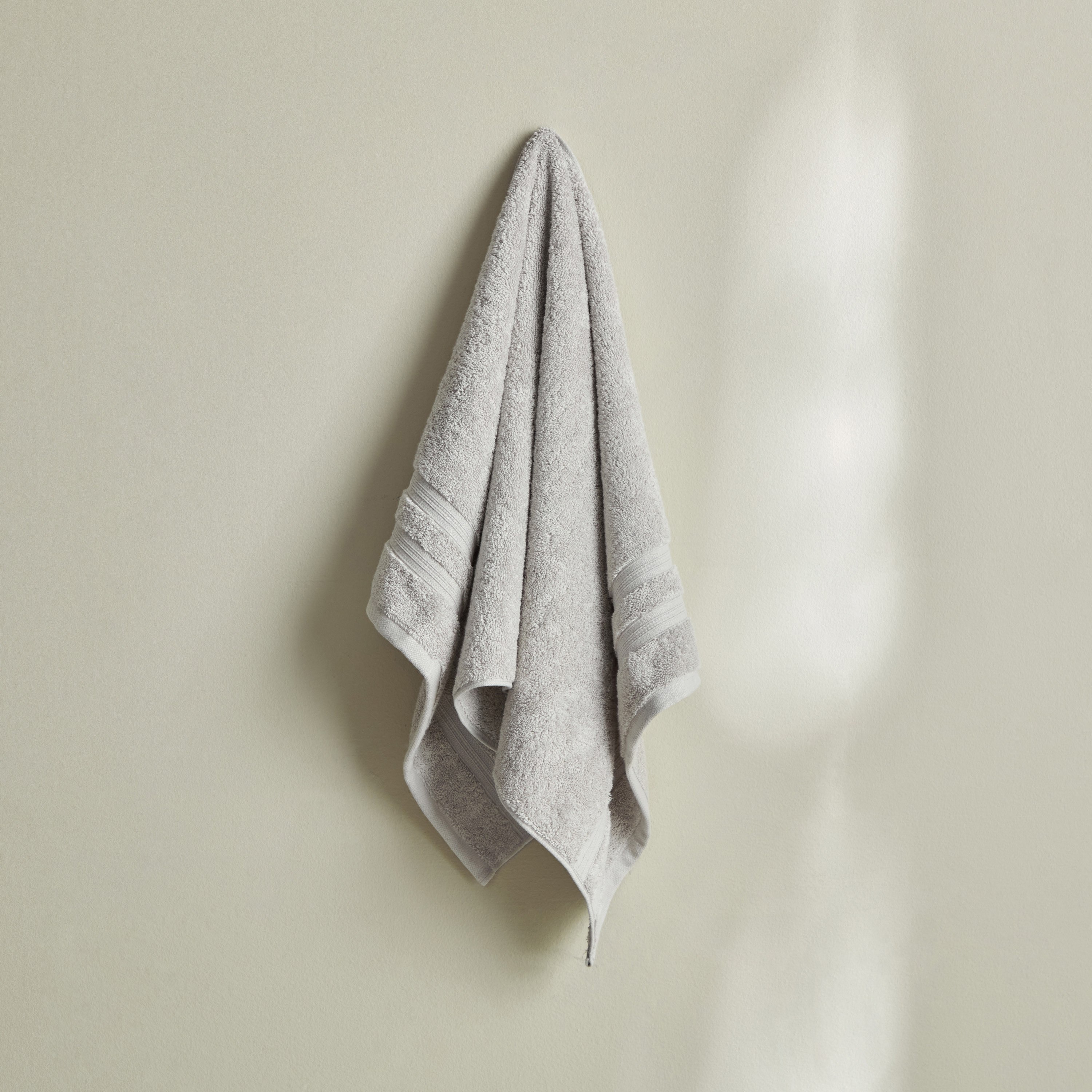 منشفة يد ناتشورالي فريش من جيفا - 50x90 سم-hbxbathroom-bathroomtextiles-image-1